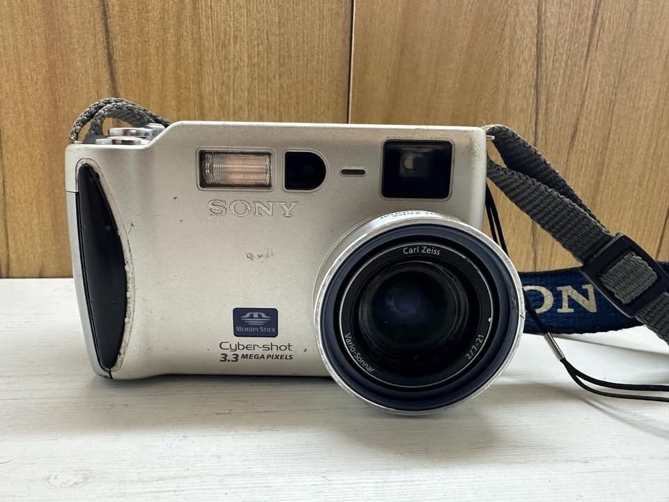 Vintage Sony DSC-S70 Digital Camera Mpeg 🧡 Movie Hq 3.3 Mp - photo 2