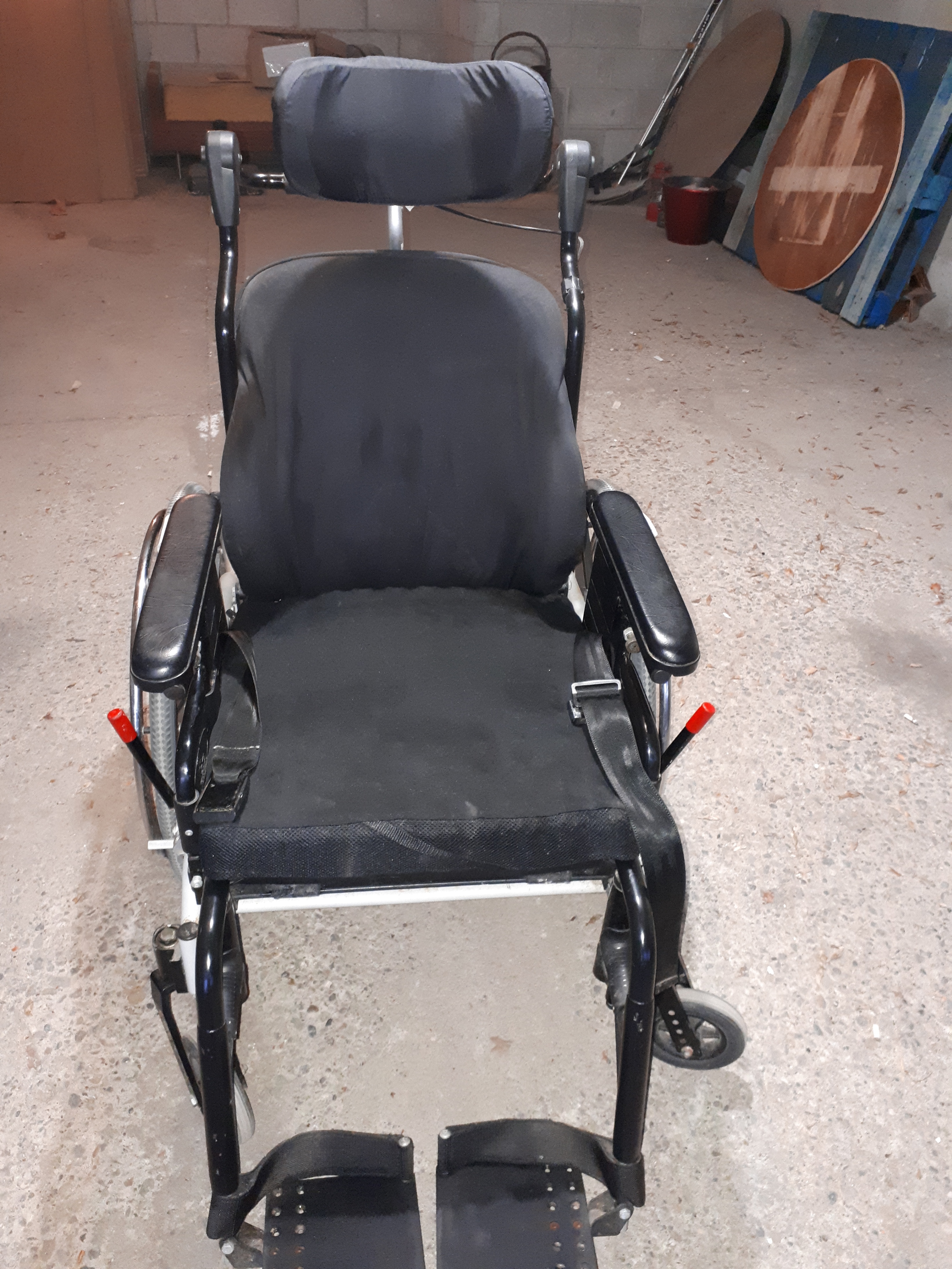 STP POWER TILT CHAIR