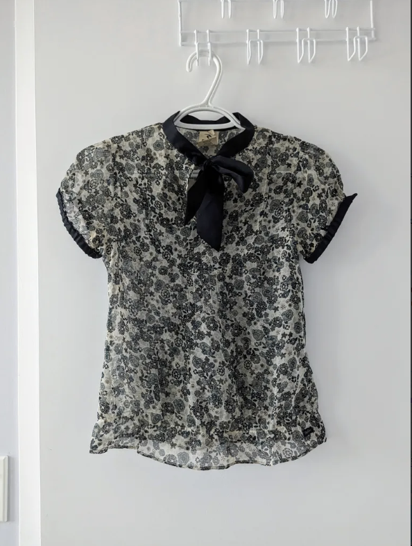 Floral Top - Size S