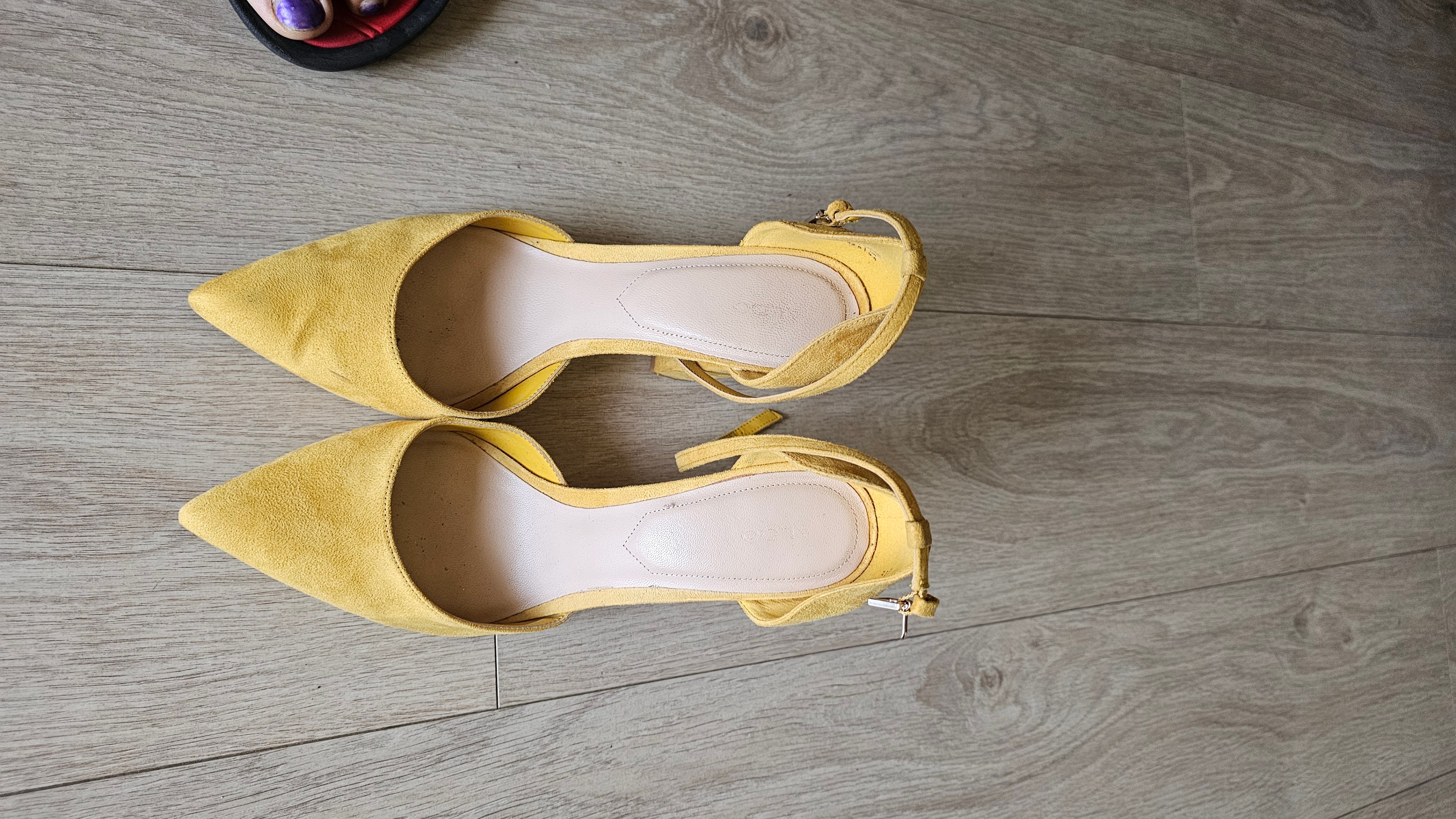 Yellow Suede ALDO Heels, Size 11