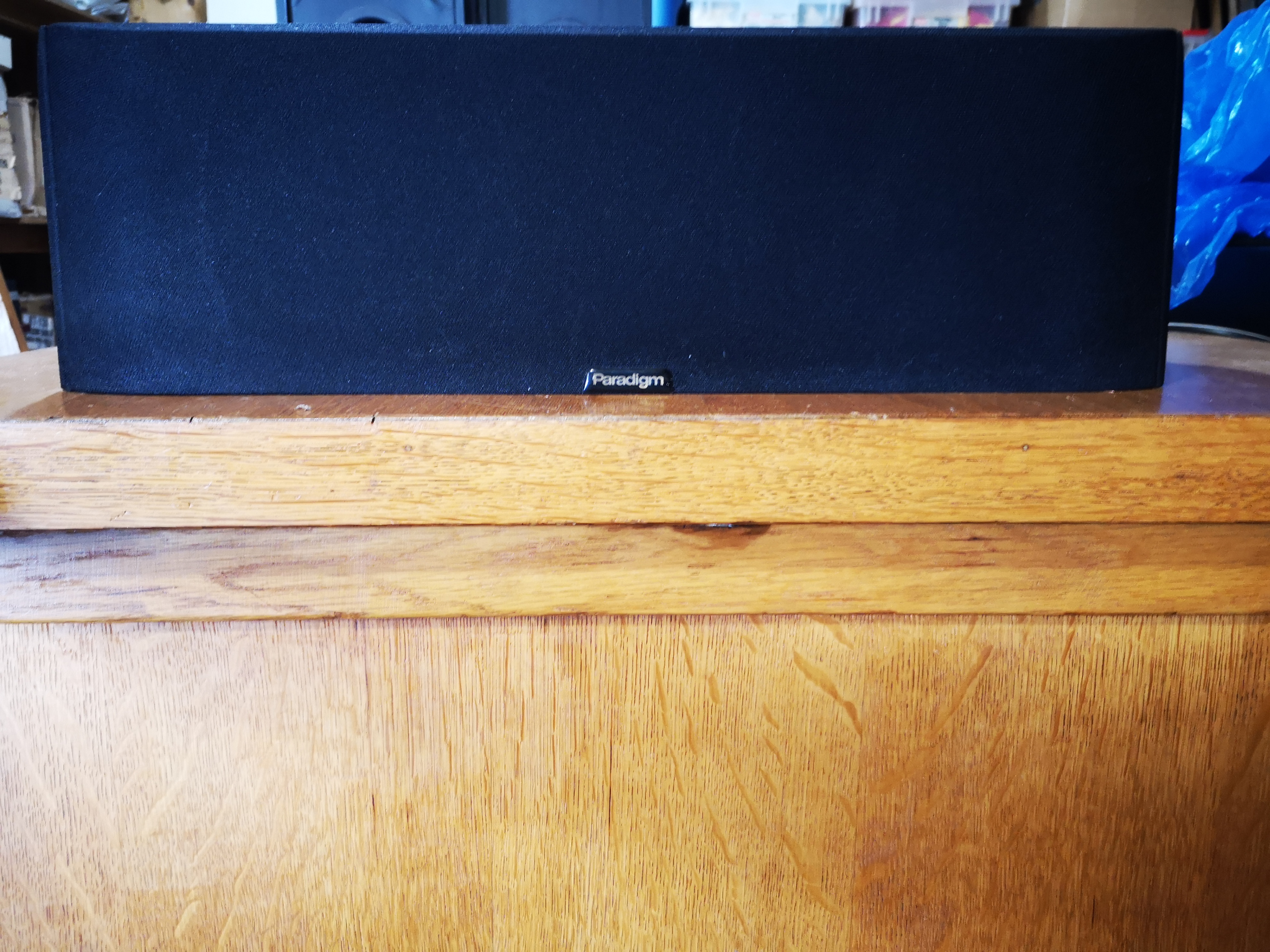Paradigm CC-170 Centre channel speaker