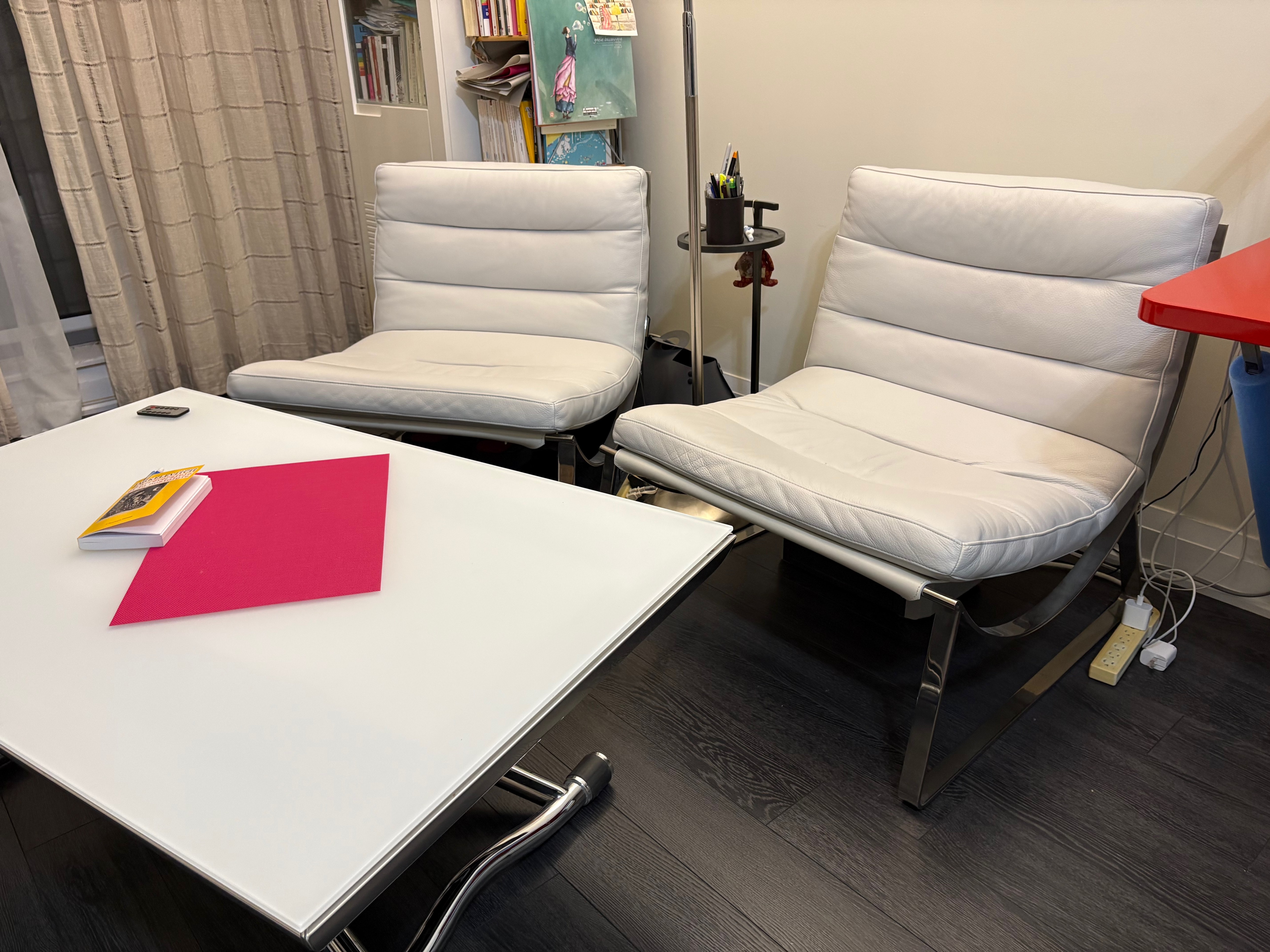 Selling Two Natuzzi Italia Cammeo Chairs - photo 2