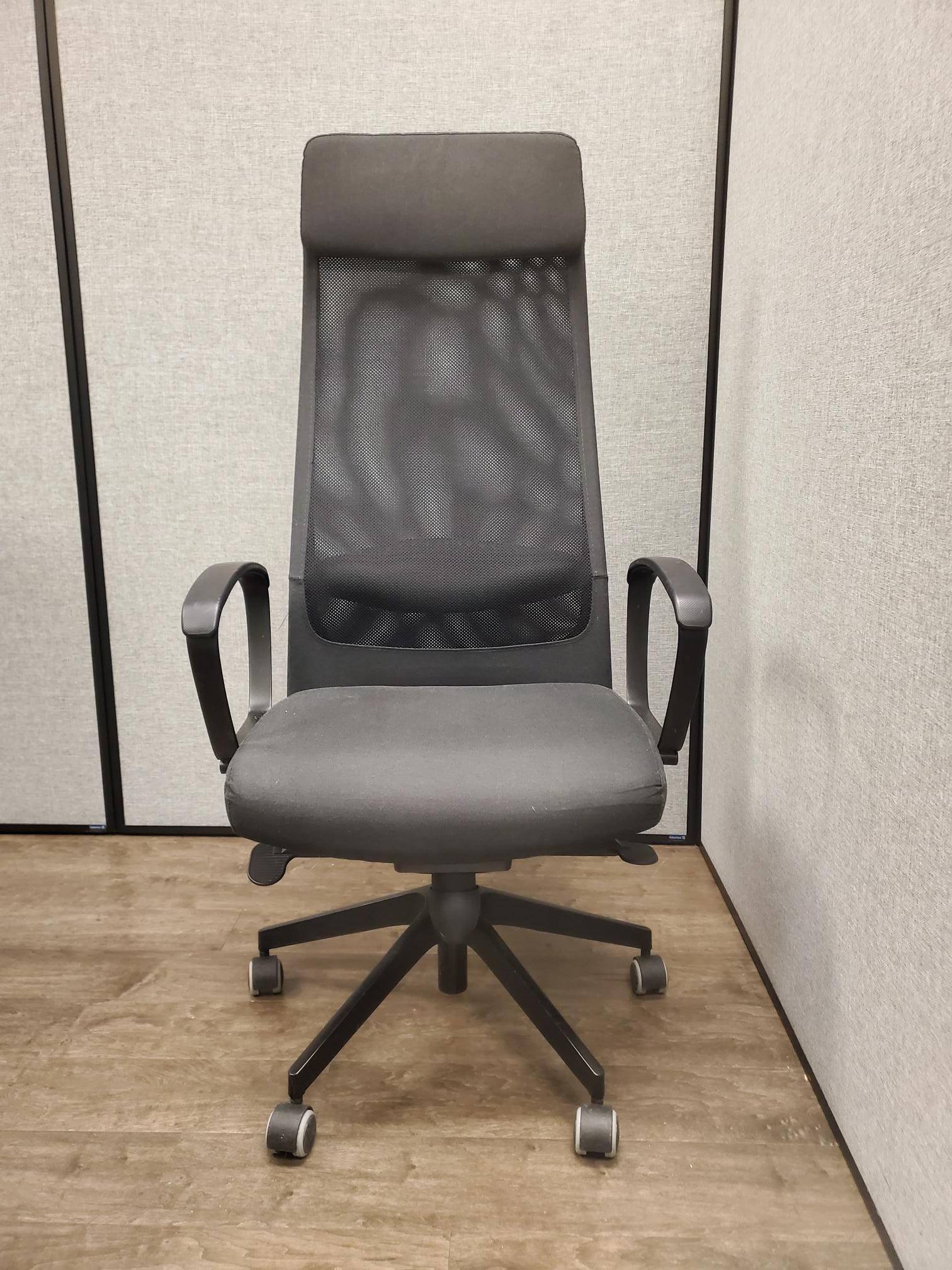 High Chair with Wheels