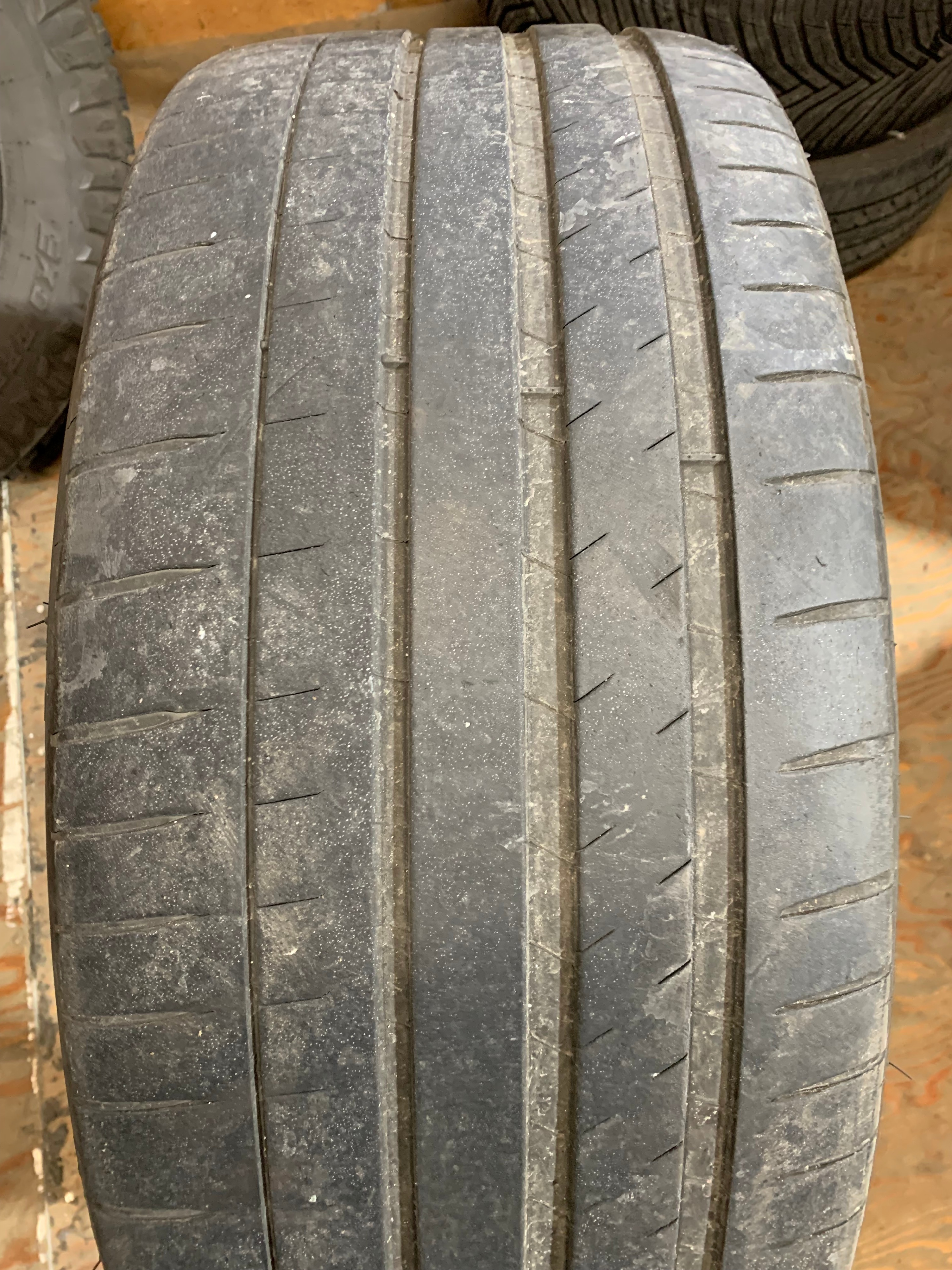 1 X single 285/40/23 XL 111Y Michelin Pilot Sport 4S with 65%