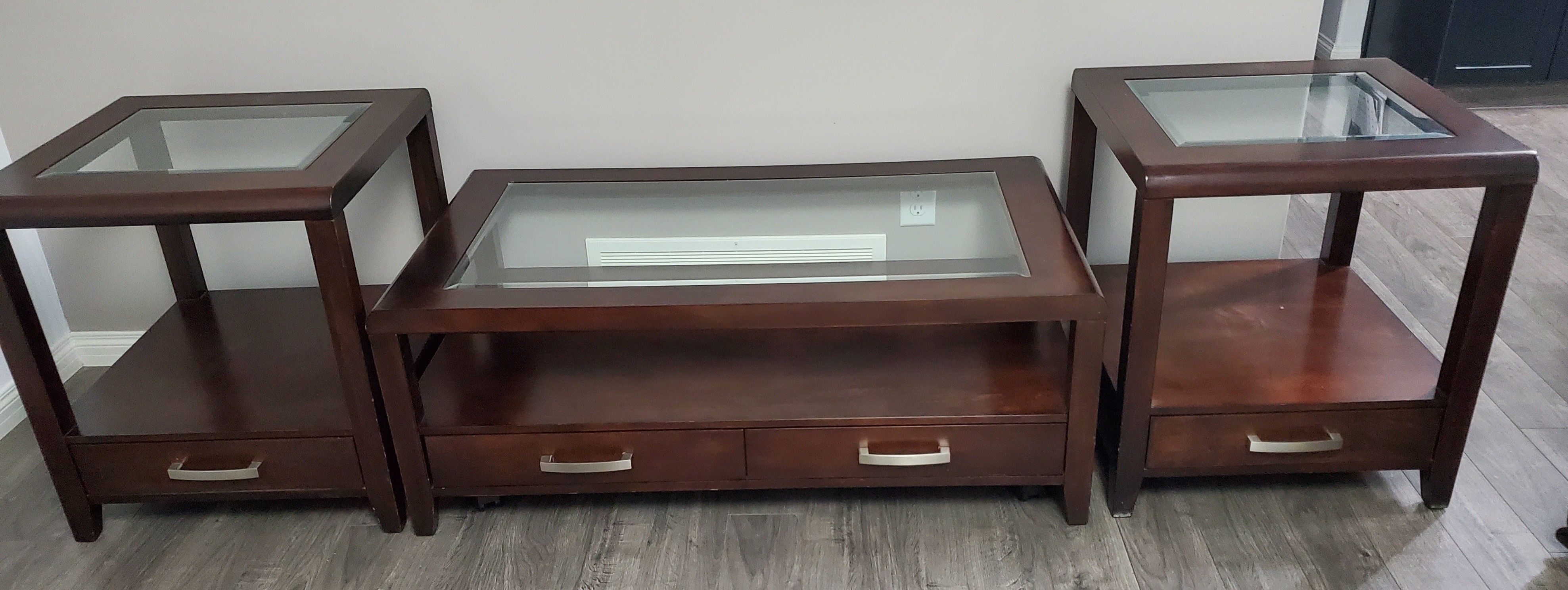 MAHOGONY GLASS TOPPED COFFEE & SIDE TABLE SET - photo 2
