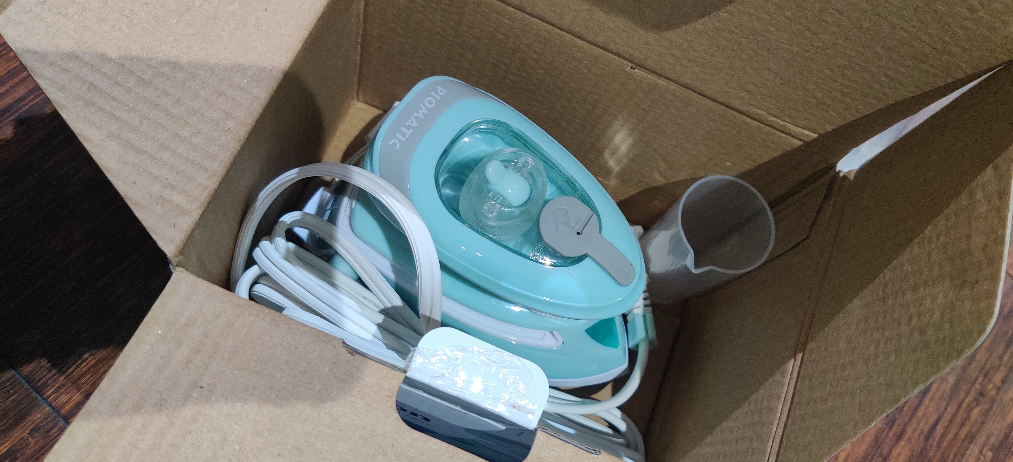 Travel Steam Iron - Versatile Mini Iron - photo 2
