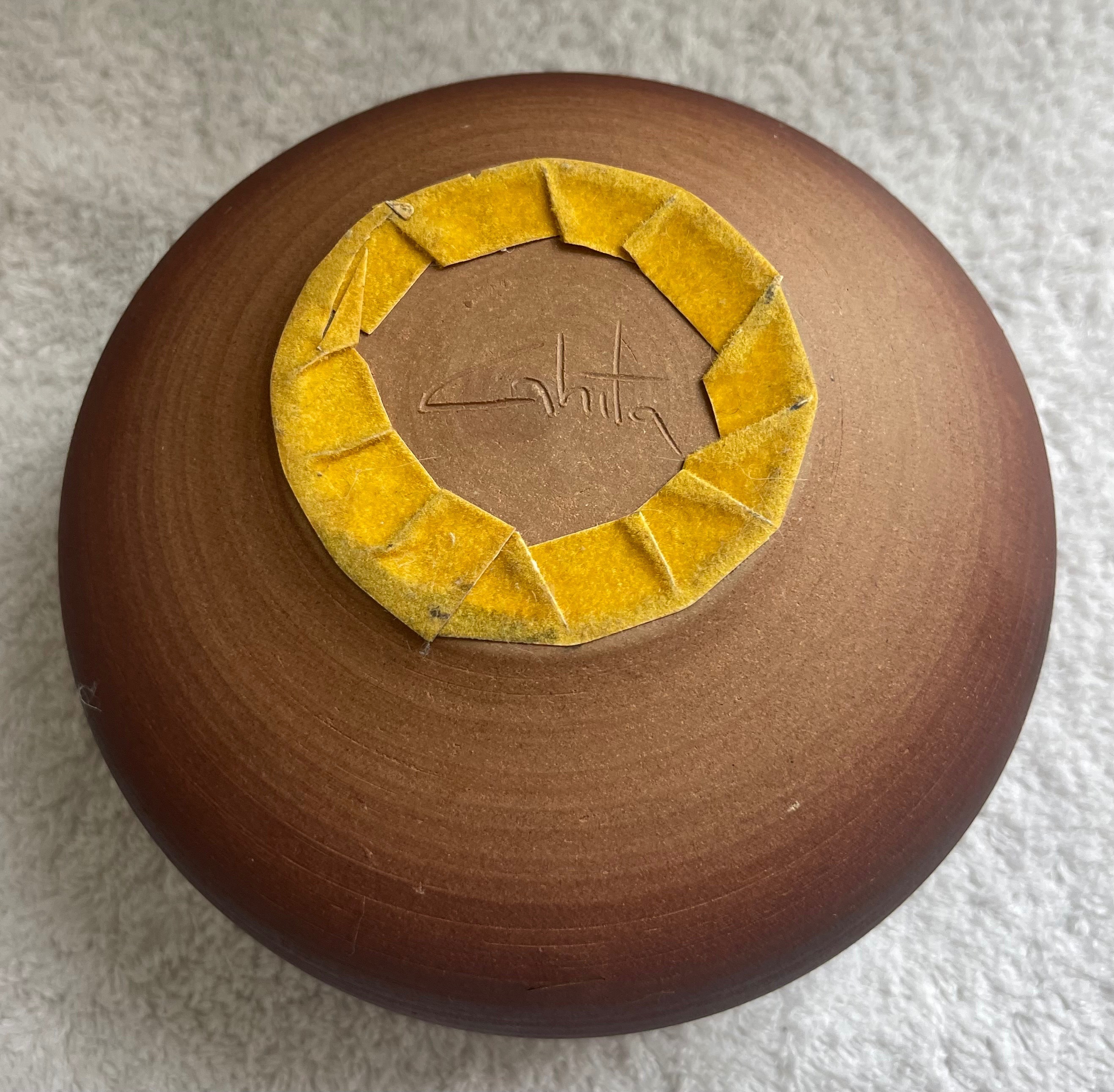 Ghita Levin Signed Wood-Fired Stoneware Bowl - photo 3