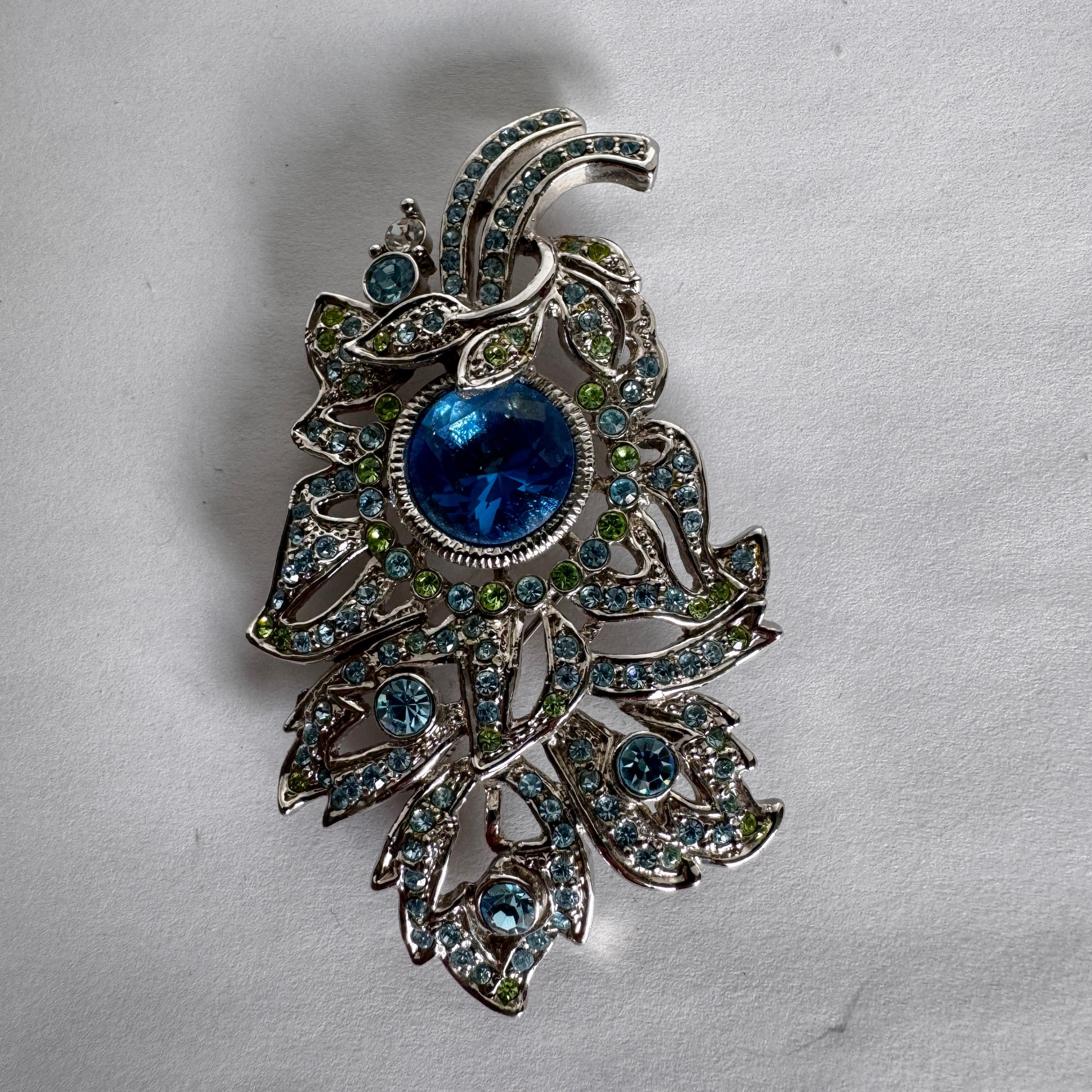 Vintage Floral Brooch with Blue Stone - photo 2