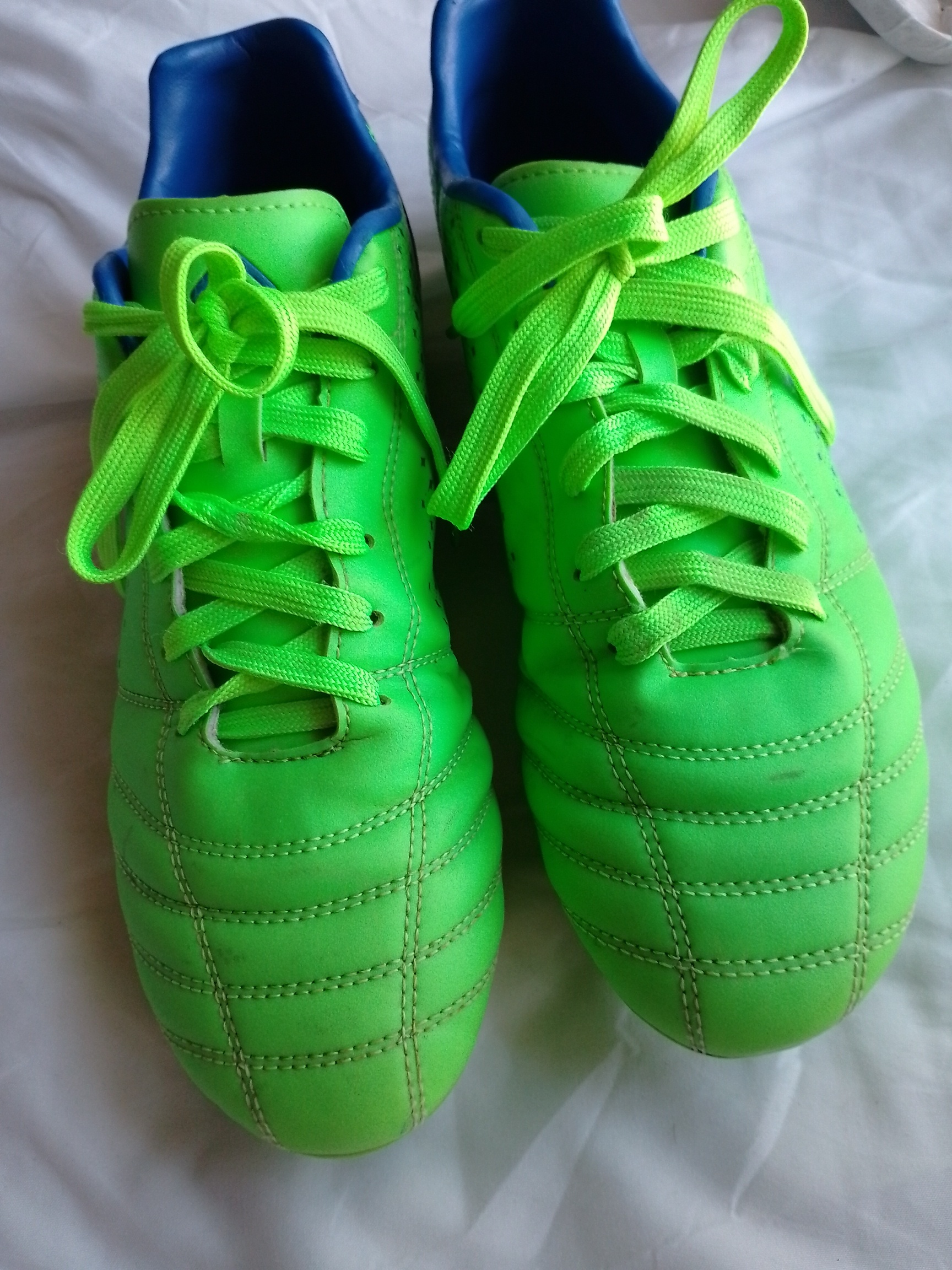 Dream Pairs Soccer Cleats - Green & Blue, grass, size 9 - photo 4