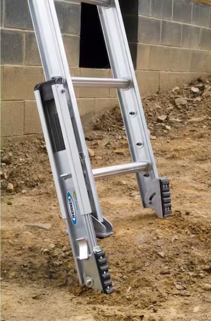 Werner 32 ft. Aluminum Extension Ladder - photo 3