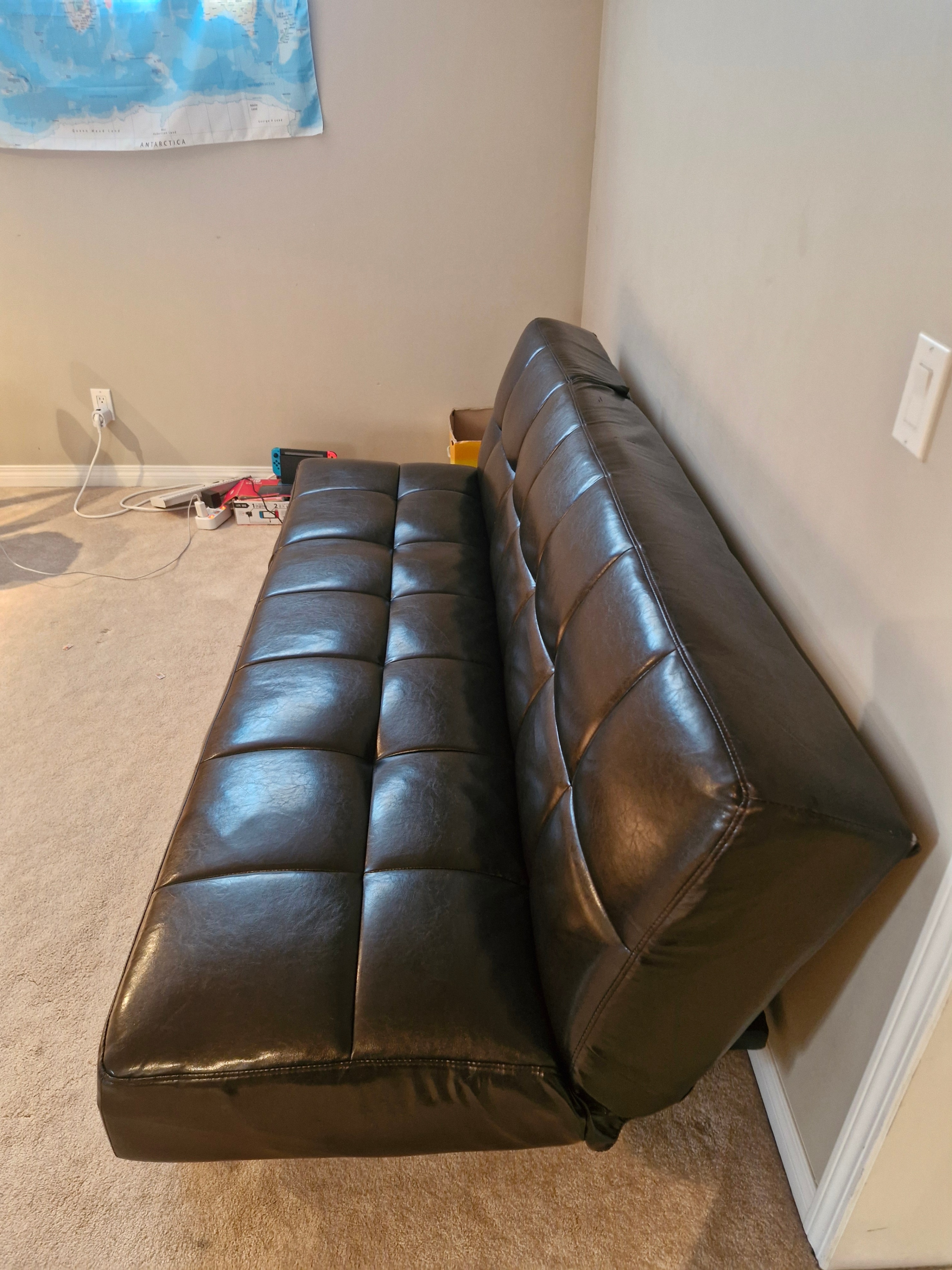 Futon - Great Condition - photo 2