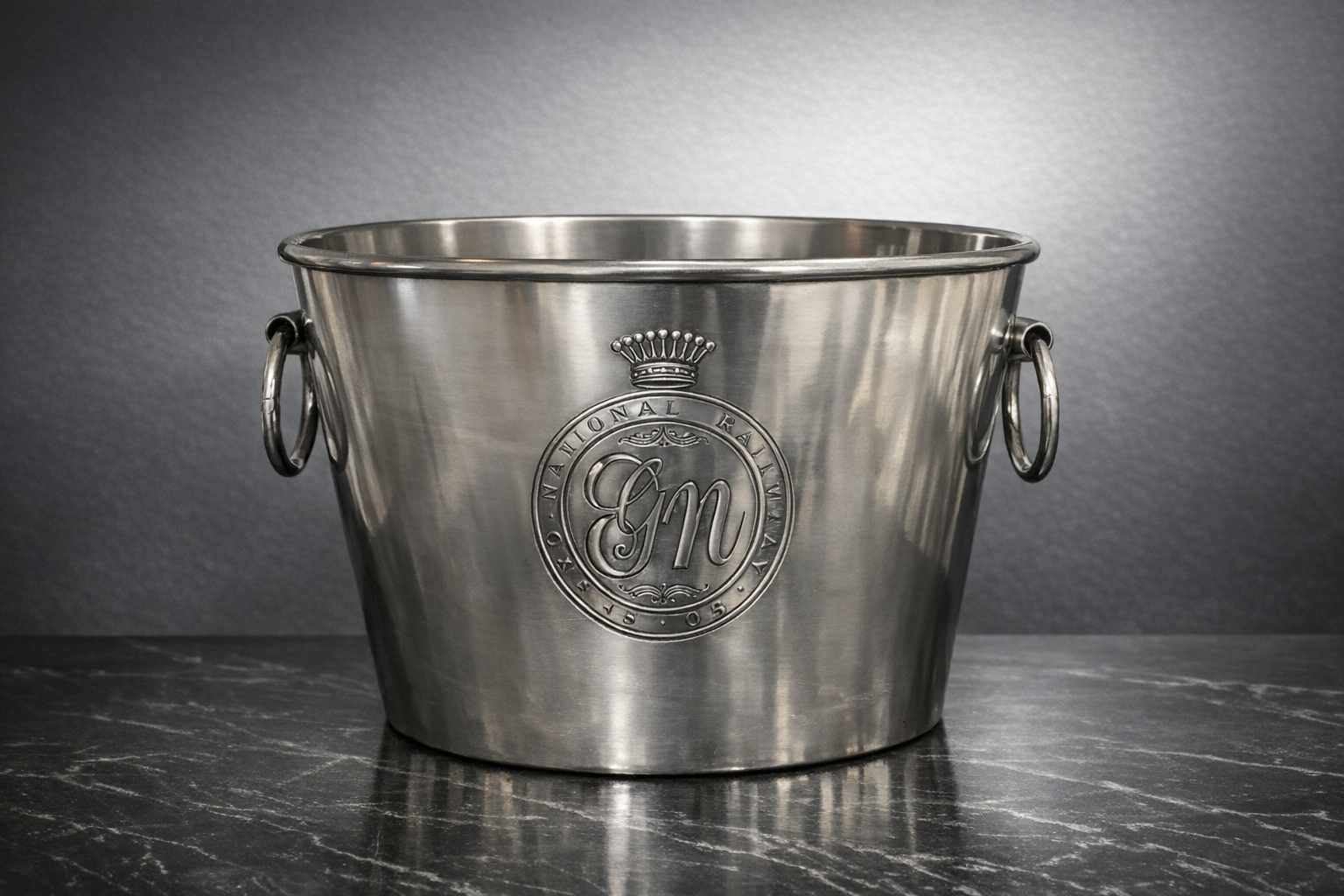 Crowned GN Heritage Railway Bucket - photo 3