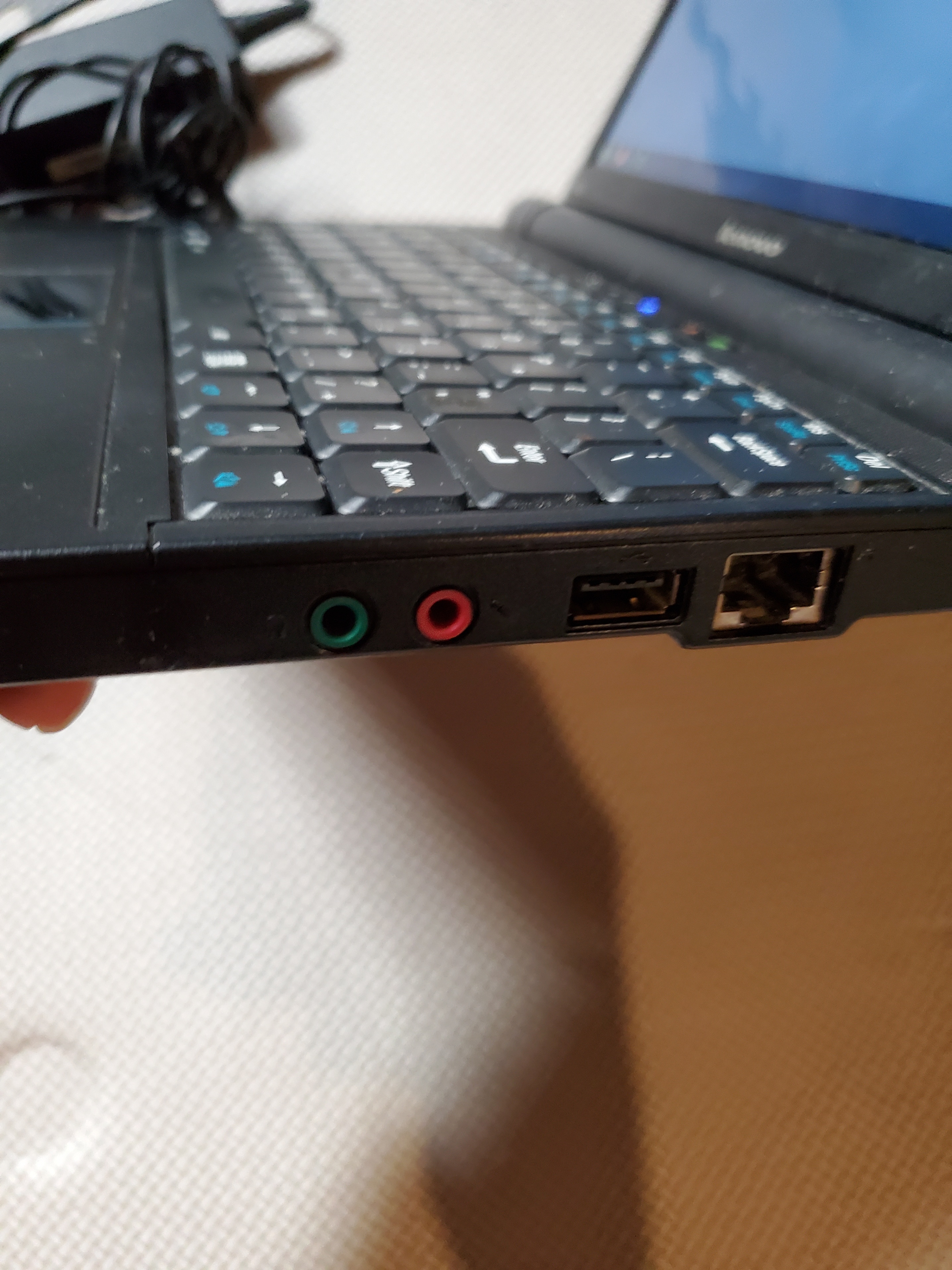 Lenovo Ideapad 11G3G - photo 5