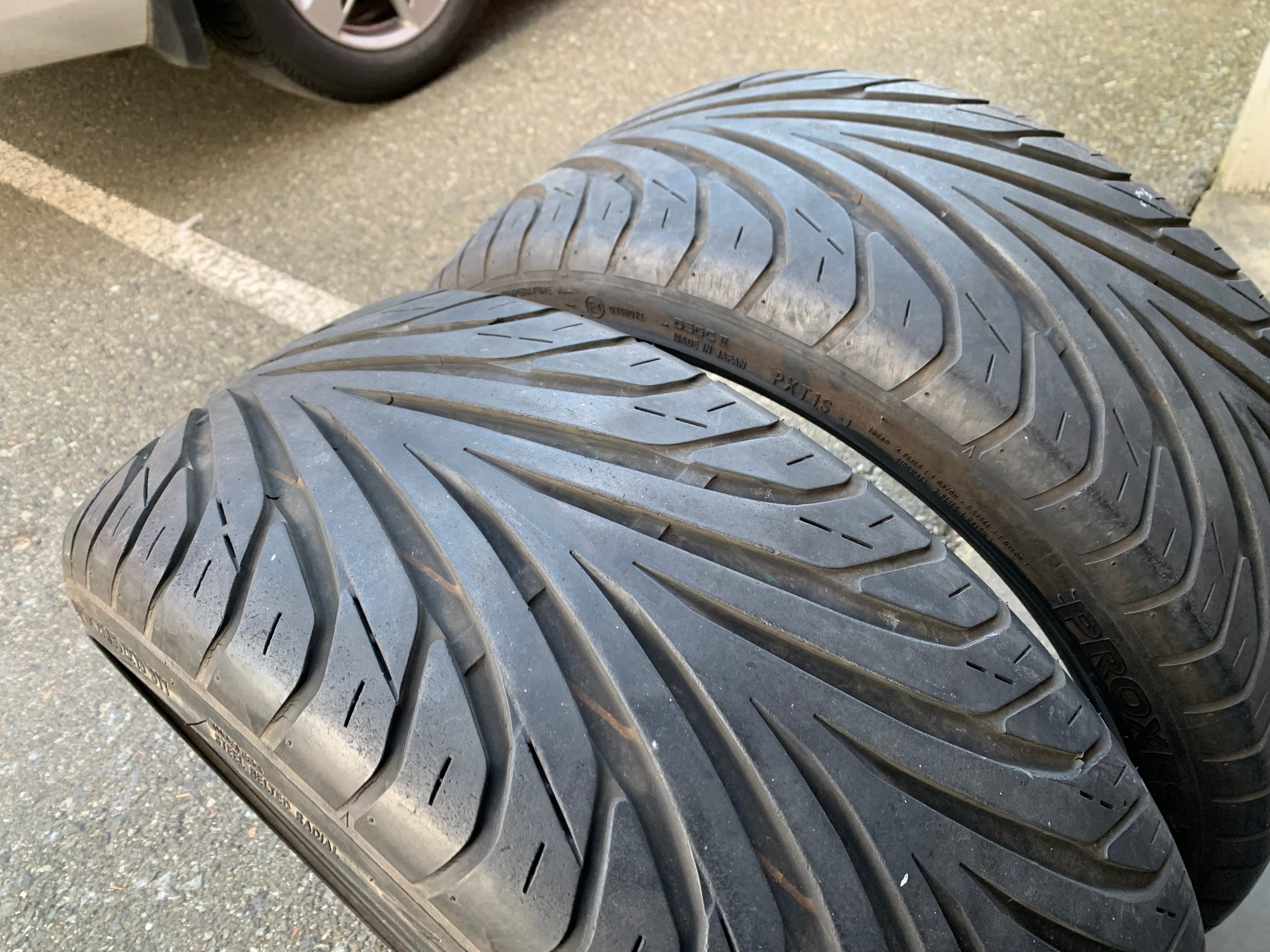 PAIR of 235/35/19 91Y Toyo Proxes T1-S with 90% tread - photo 4