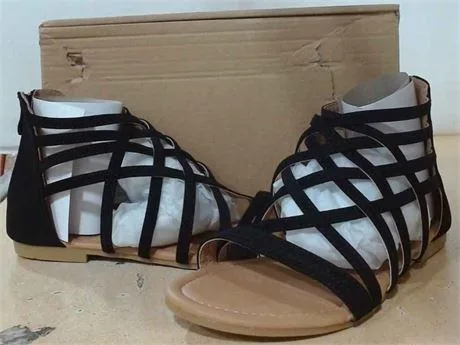 New ; Journey Hanni Black Sandal