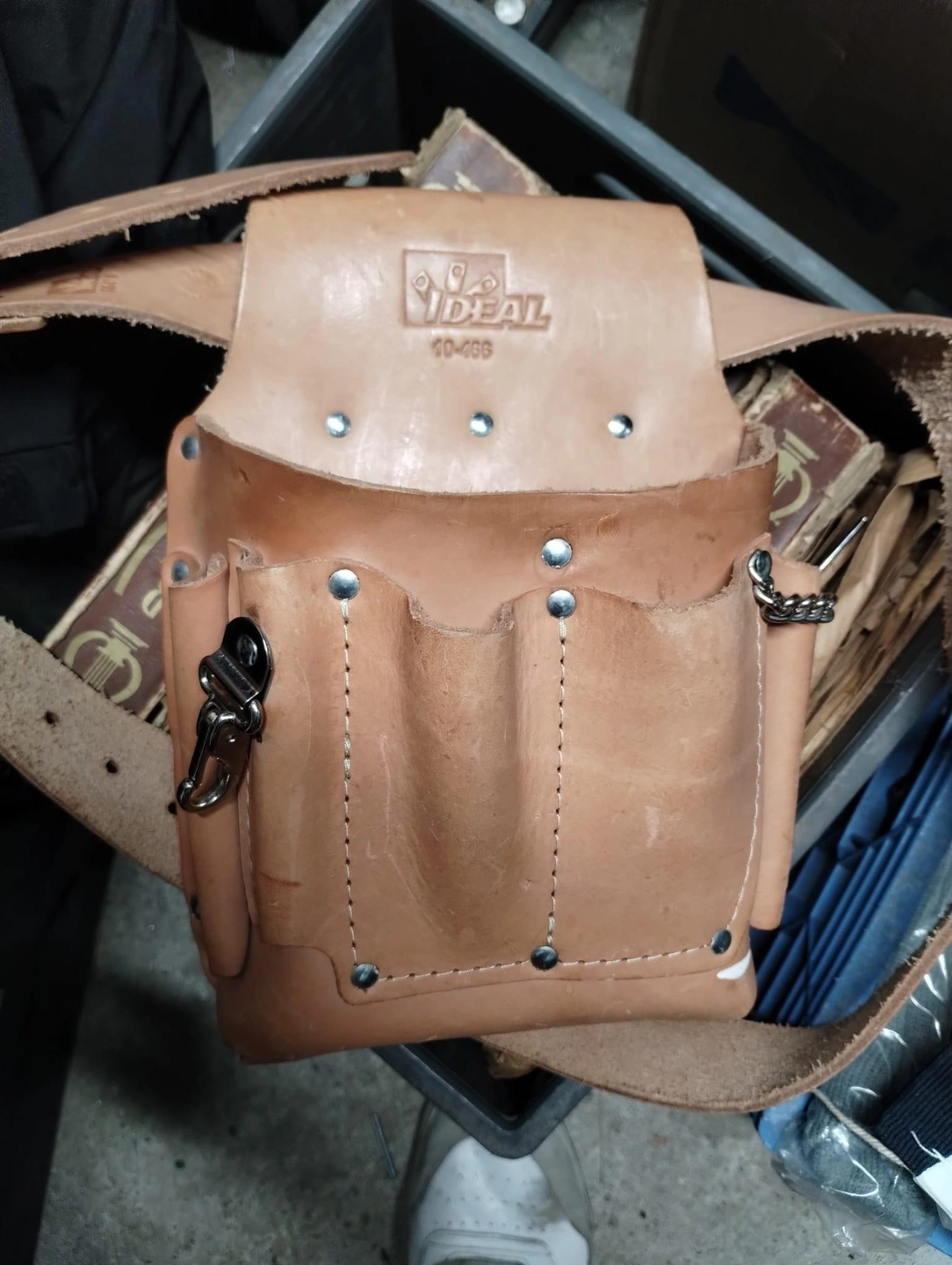 IDEAL Industries 10-466 Electrician's Tool Pouch - photo 3