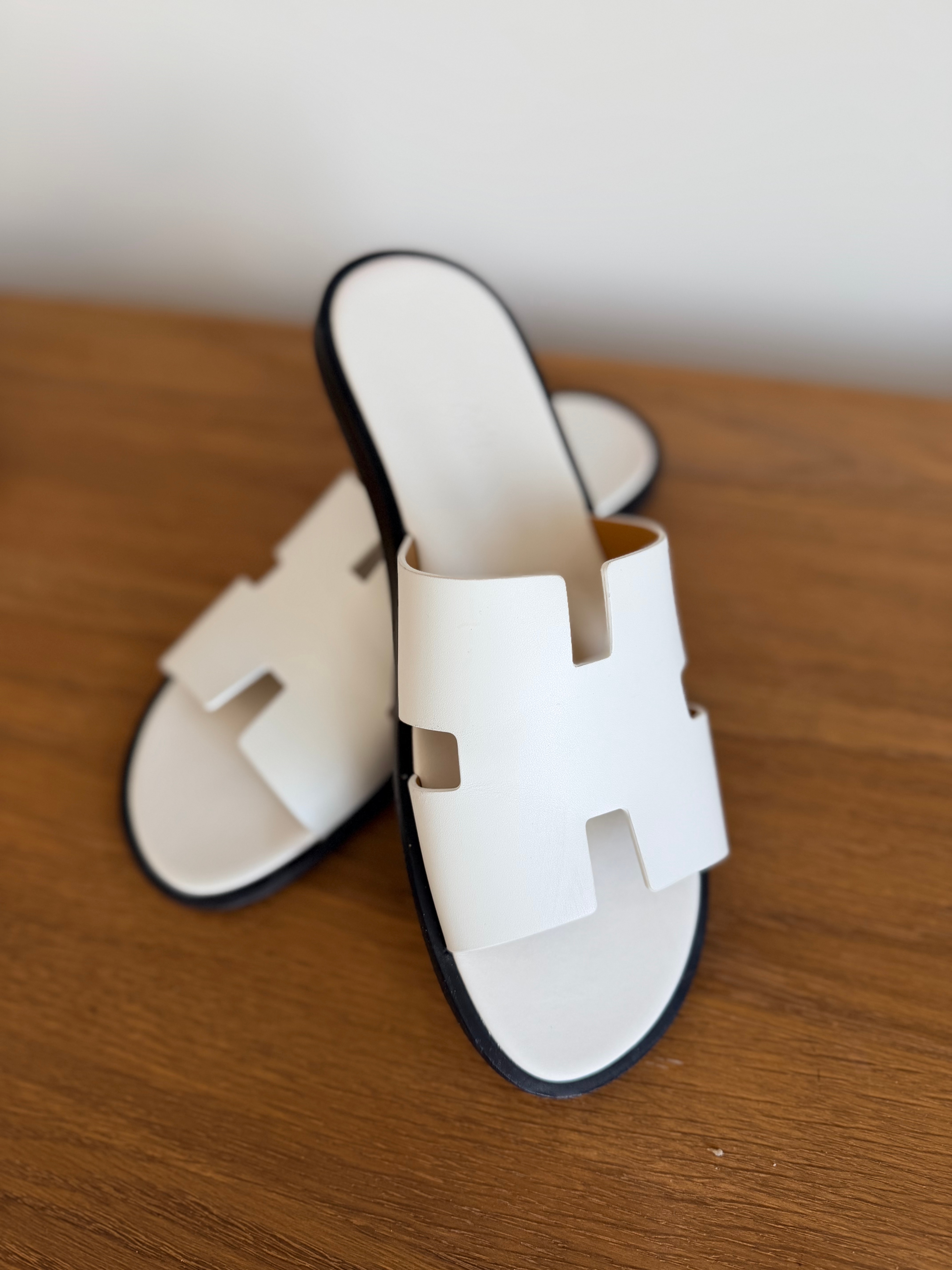 Hermès Izmir Sandals