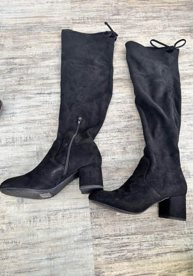 size 8 knee high boots
