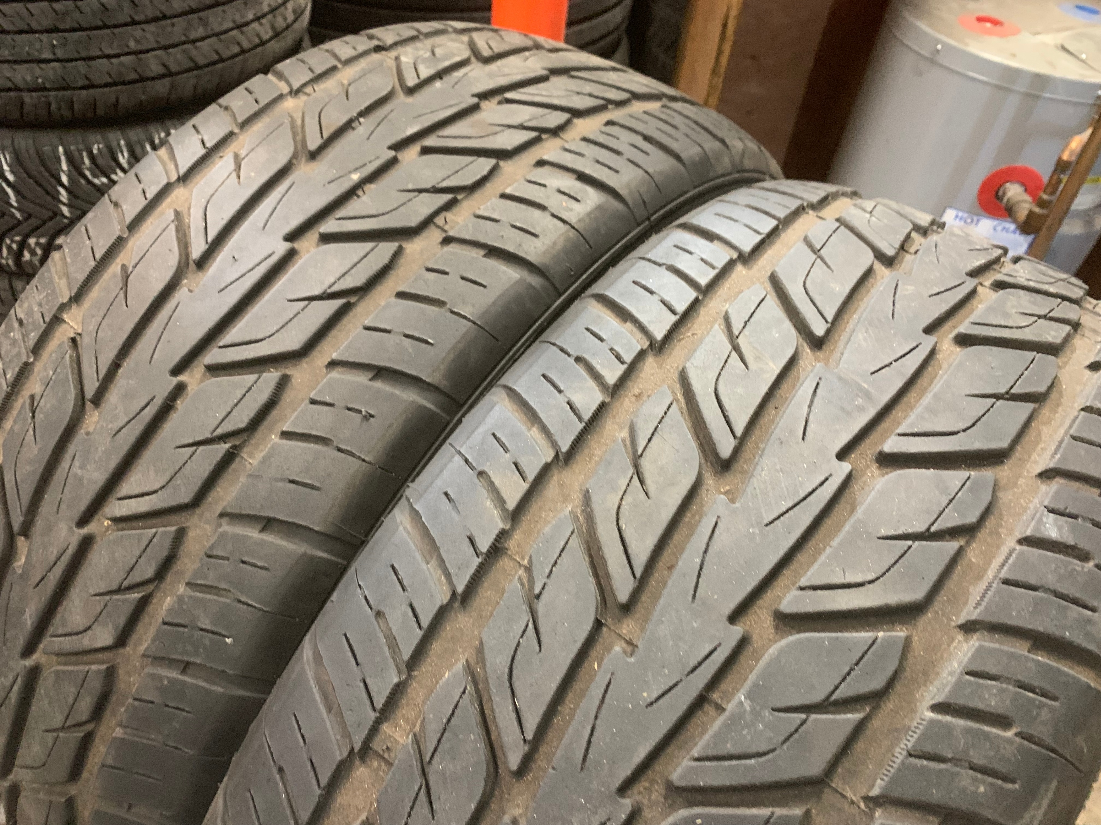 Pair of 275/40/22 XL 107W M+S Fronway Eurus 07 with 80% tread - photo 4
