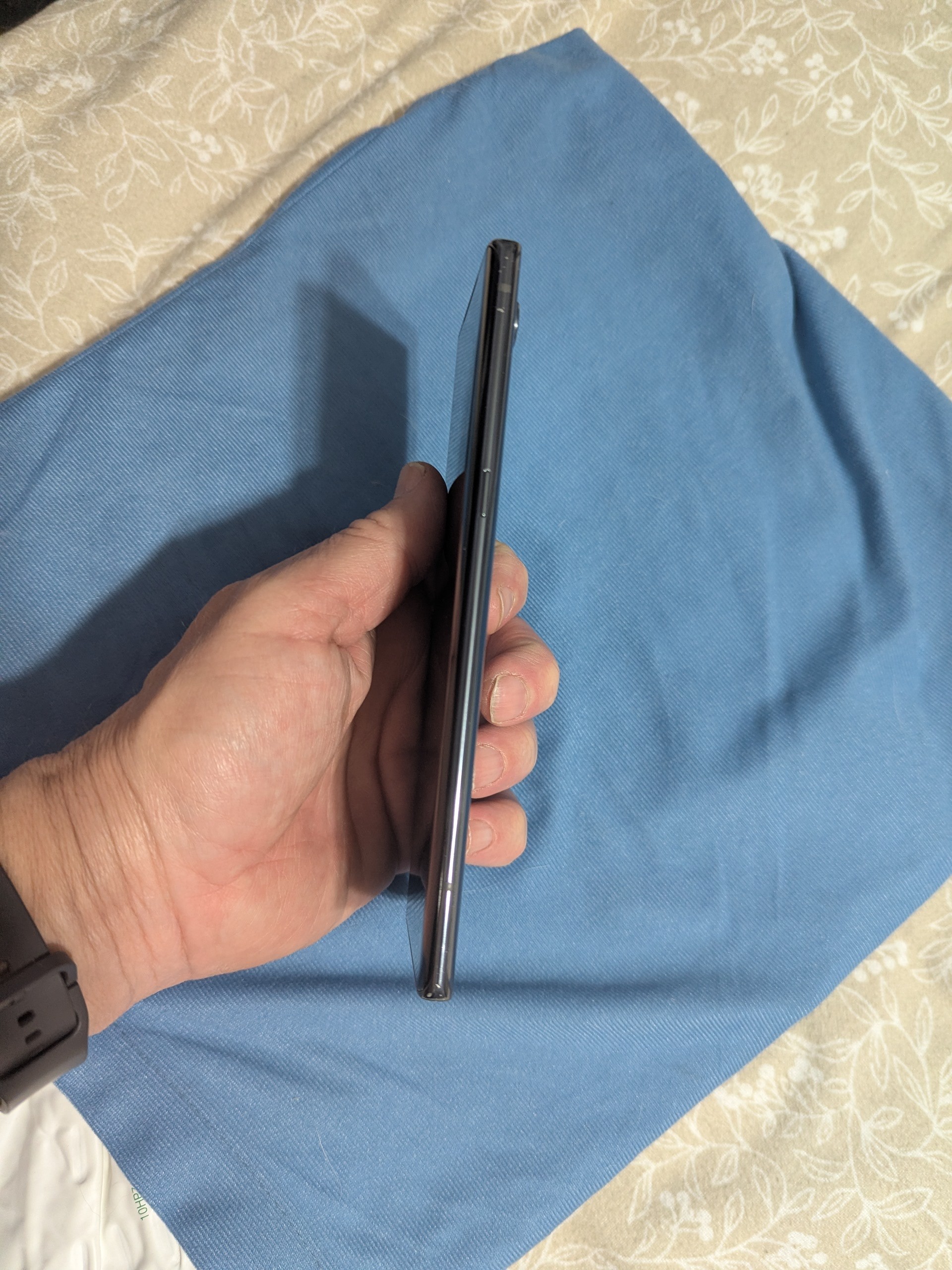 LG Velvet Unlocked Cell Phone - photo 5