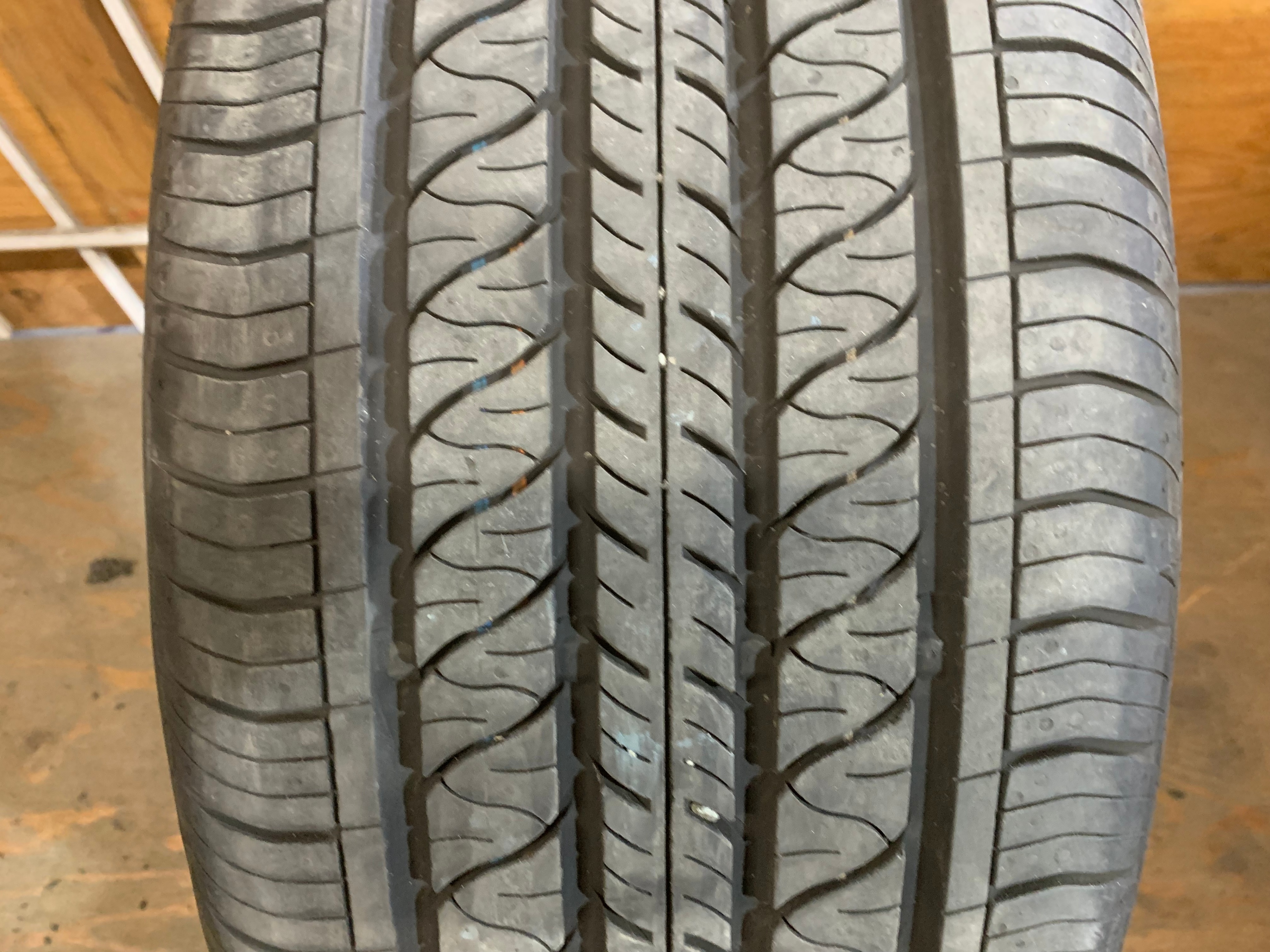 PAIR of 255/45/19 Continental Pro Contact RX T2 T3 Like New - photo 2