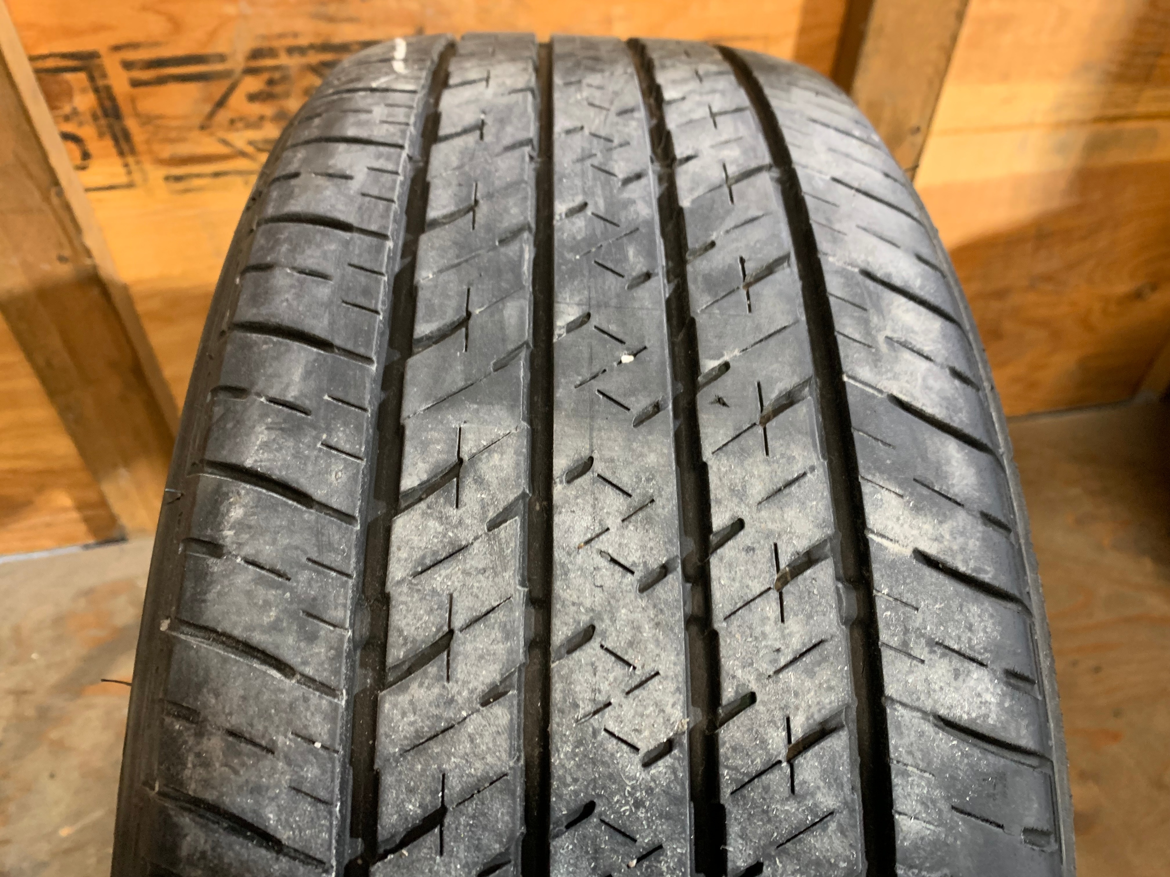 1 X single 215/55/17 Bridgestone Ecopia EP422+ with 65% tread - photo 3