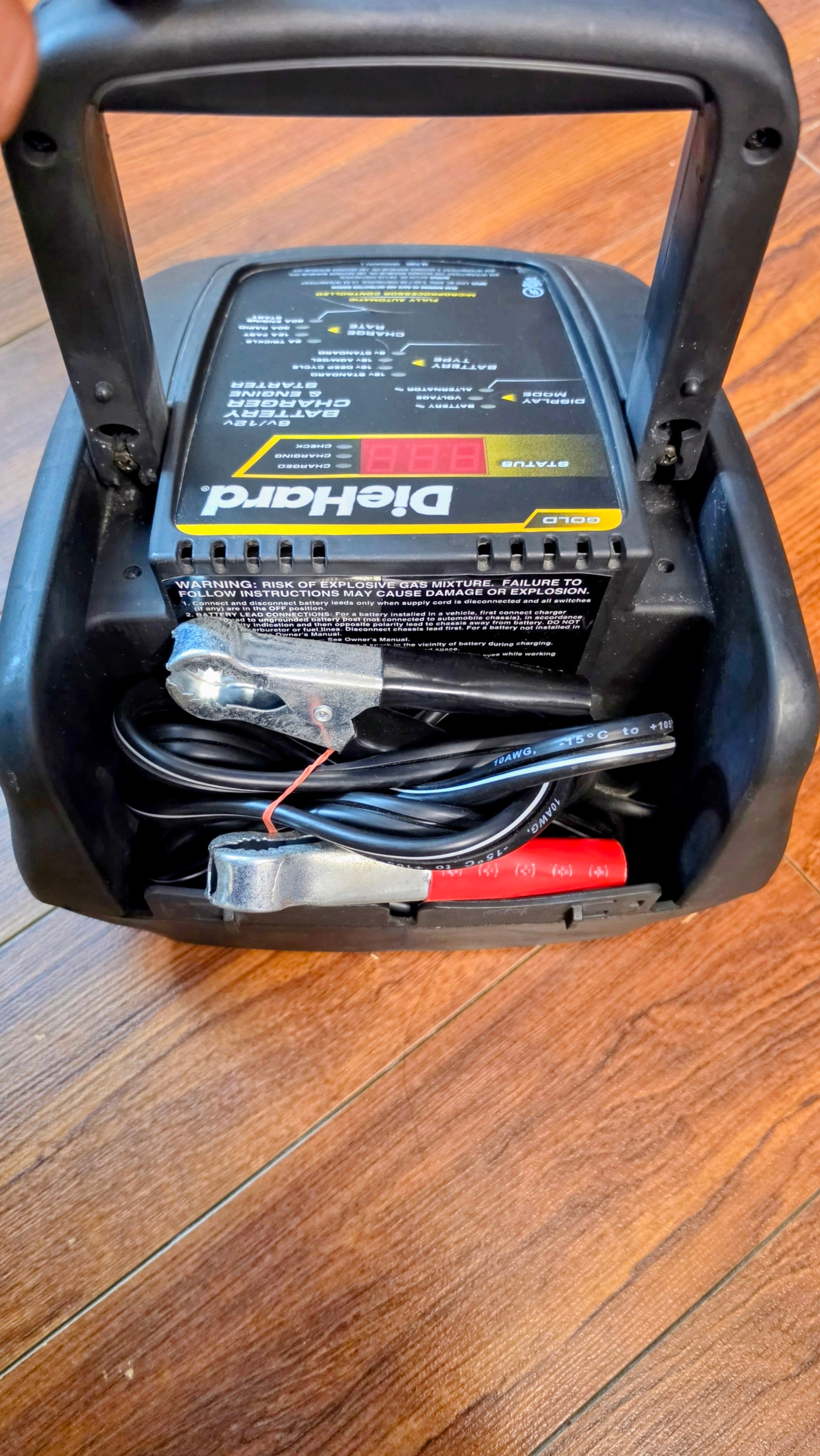DieHard GOLD 6V/12V Battery Charger/80A Engine Starter - photo 2