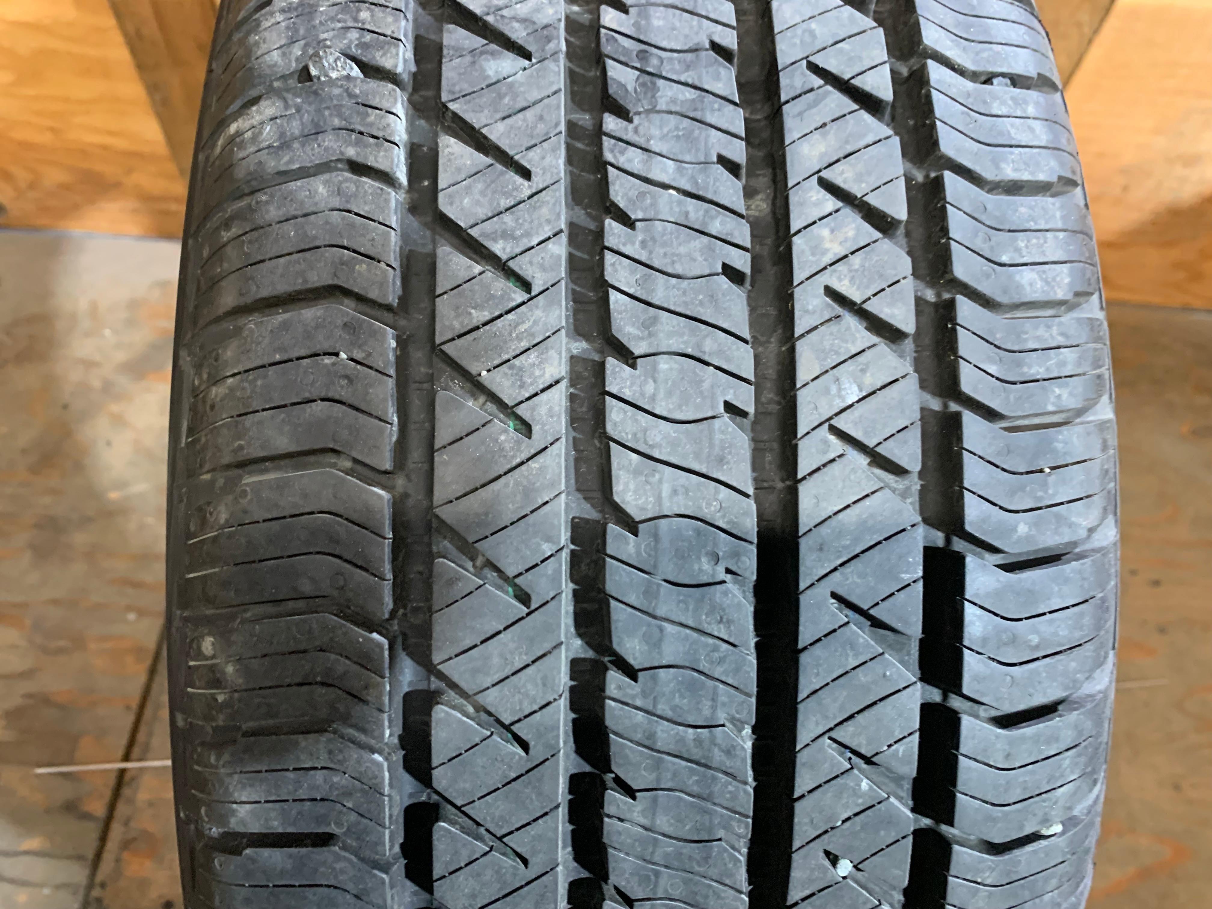 1 X single 215/50/17 95V M+S General Evertrek GT with 99% L New - photo 2