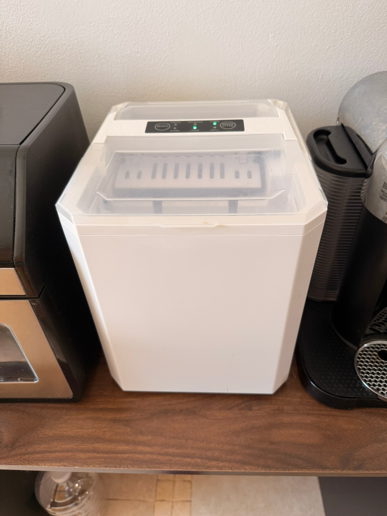 Countertop Ice Maker – Excellent Condition