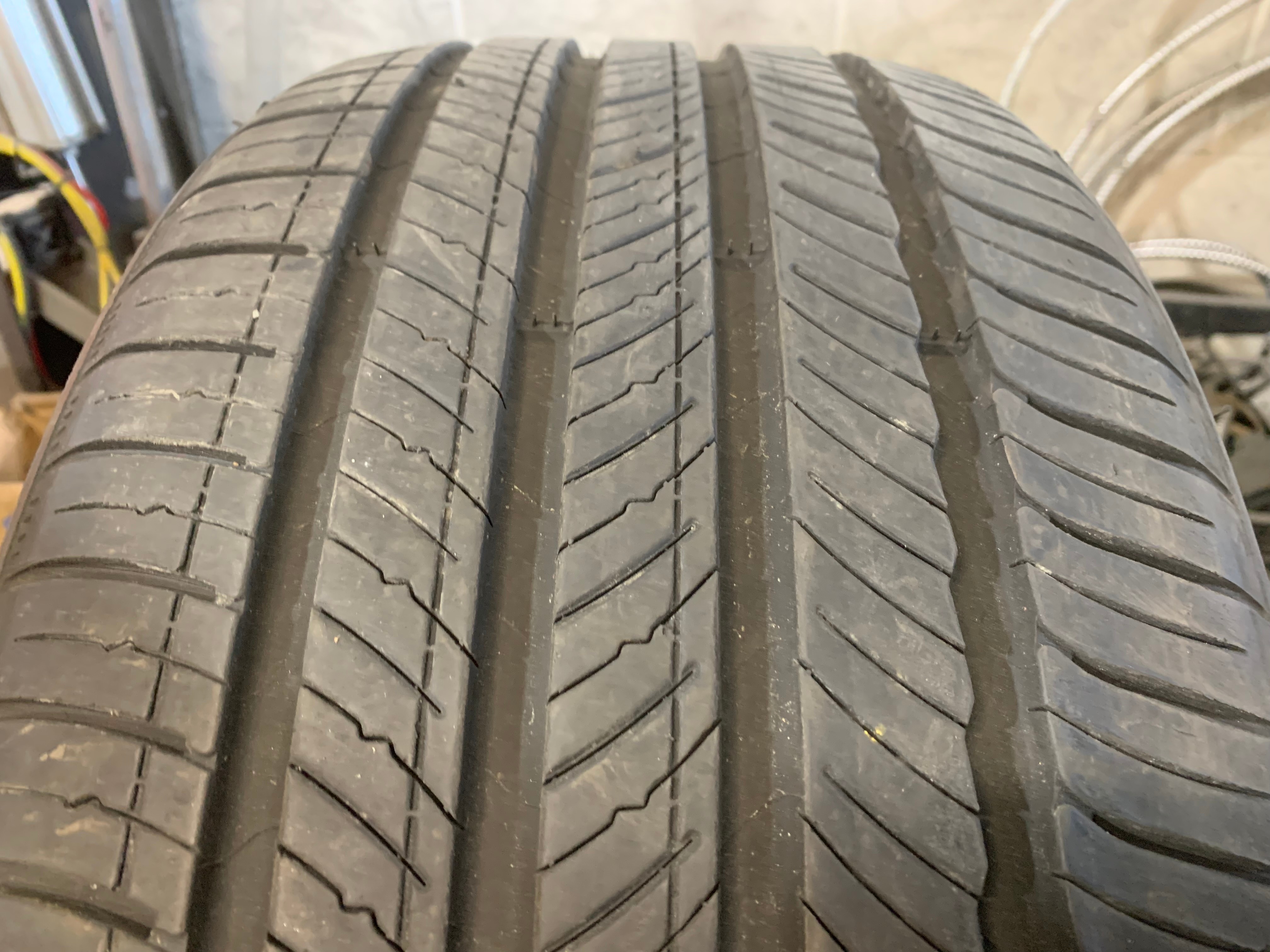 SET of 255/40/21 Michelin Primacy Tour A/S GOE New Take OFFS - photo 3