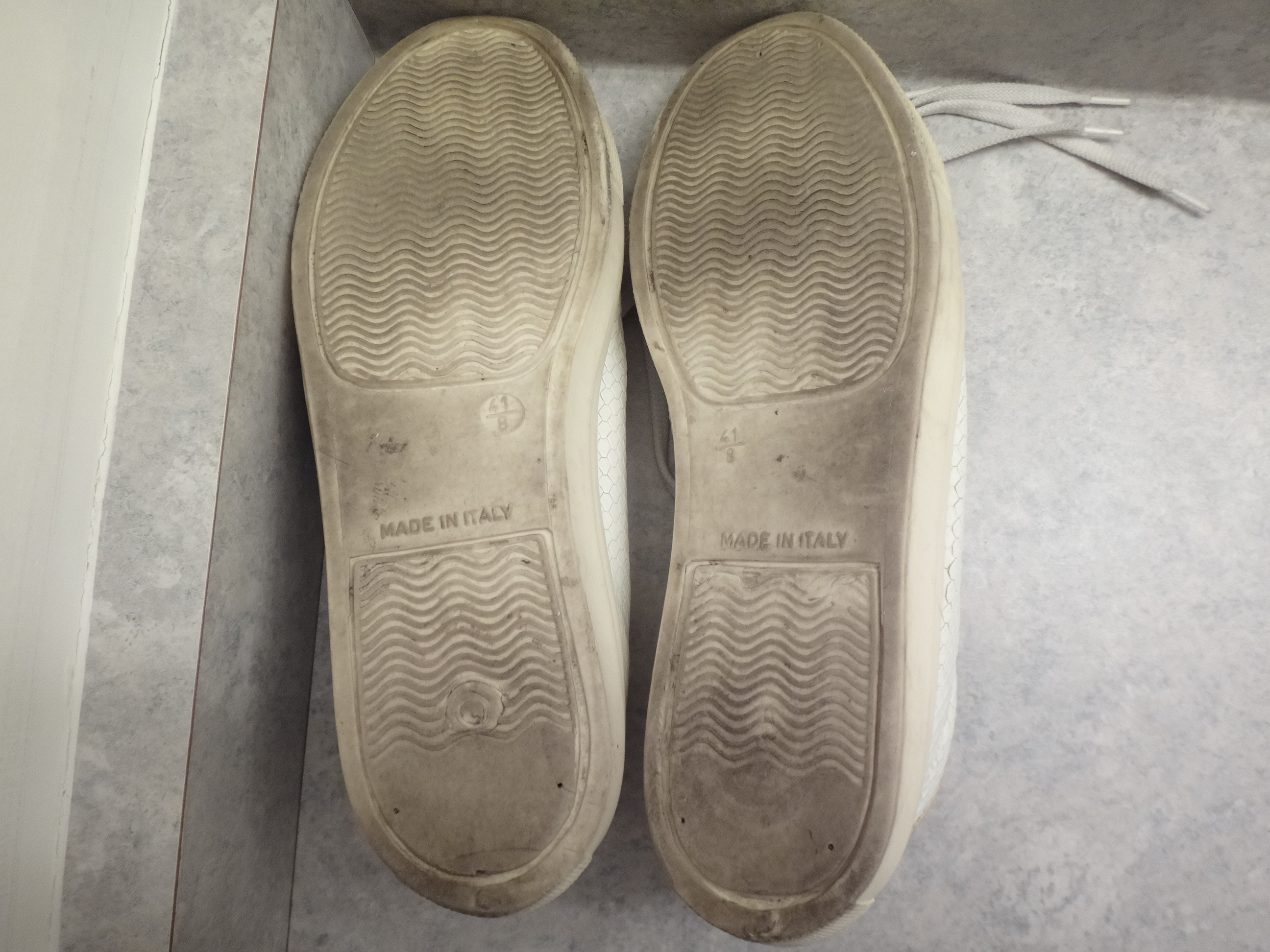 ✅♻️TOPSHOP Size 8 Snake Skin Effect Sneakers Made in Italy - photo 5
