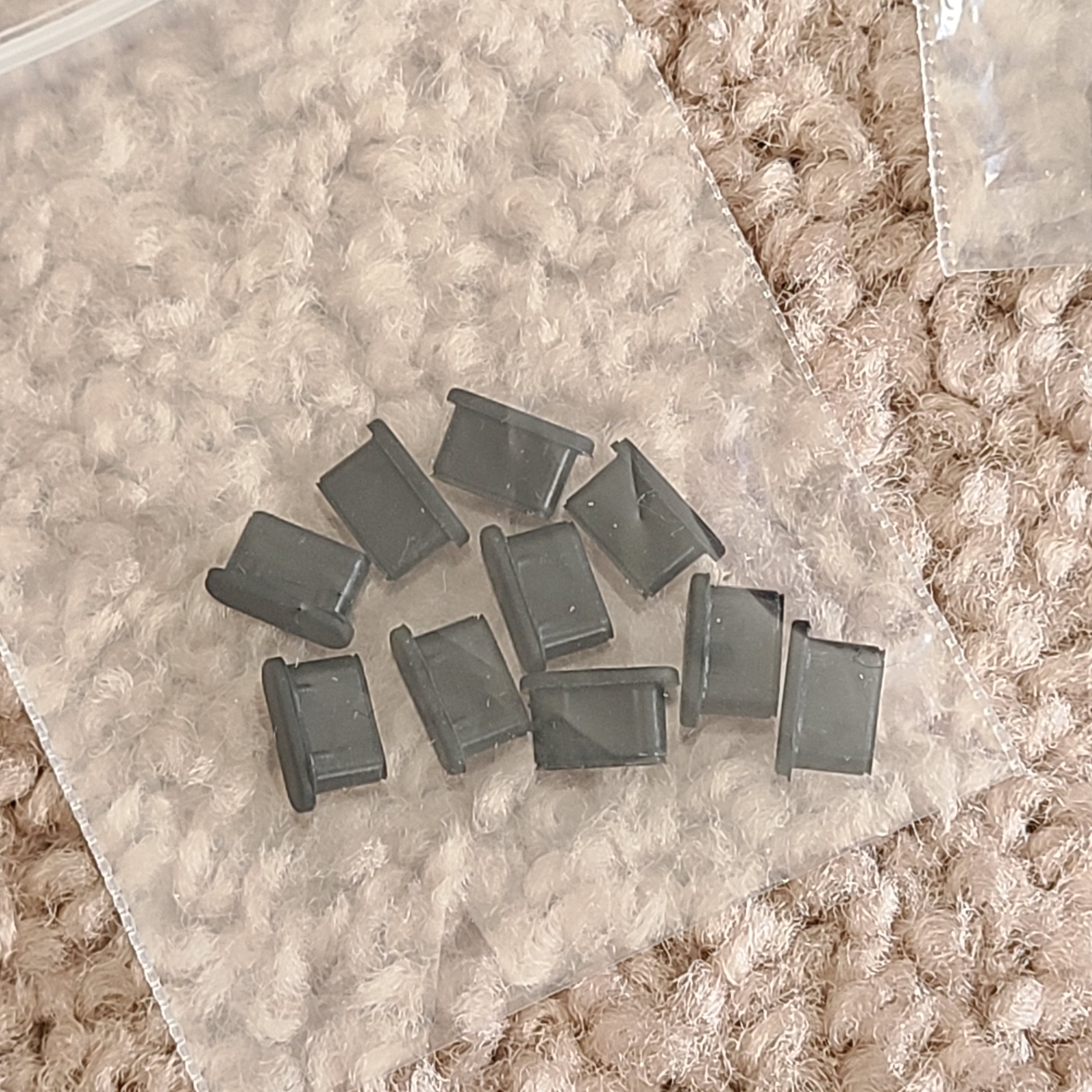 10pc/1 bag USB Type C Silicone Dust Covers (Stock: 4 bags) - photo 3