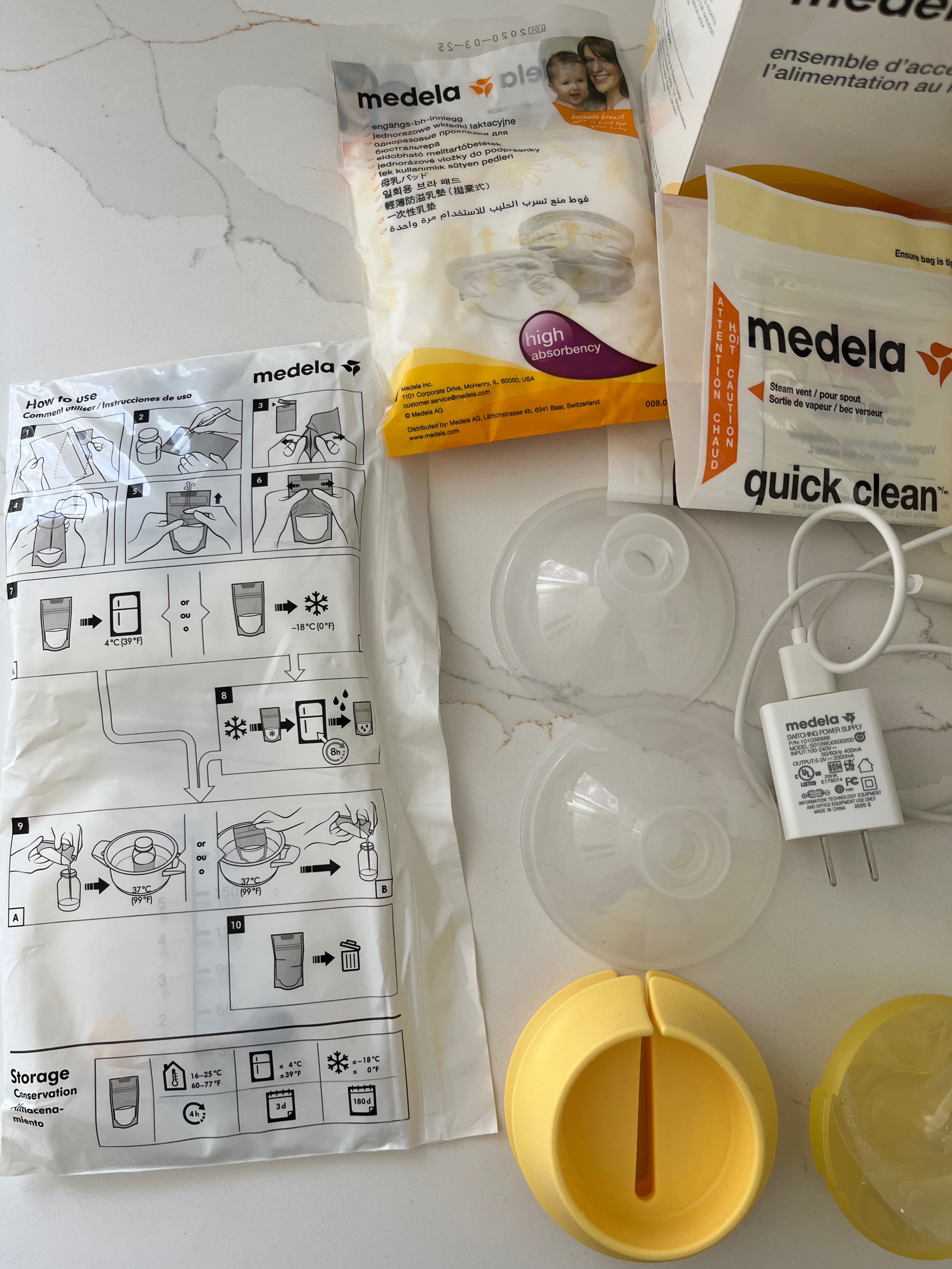 Medela Freestyle Flex Double Breast Pump + Extras - photo 2