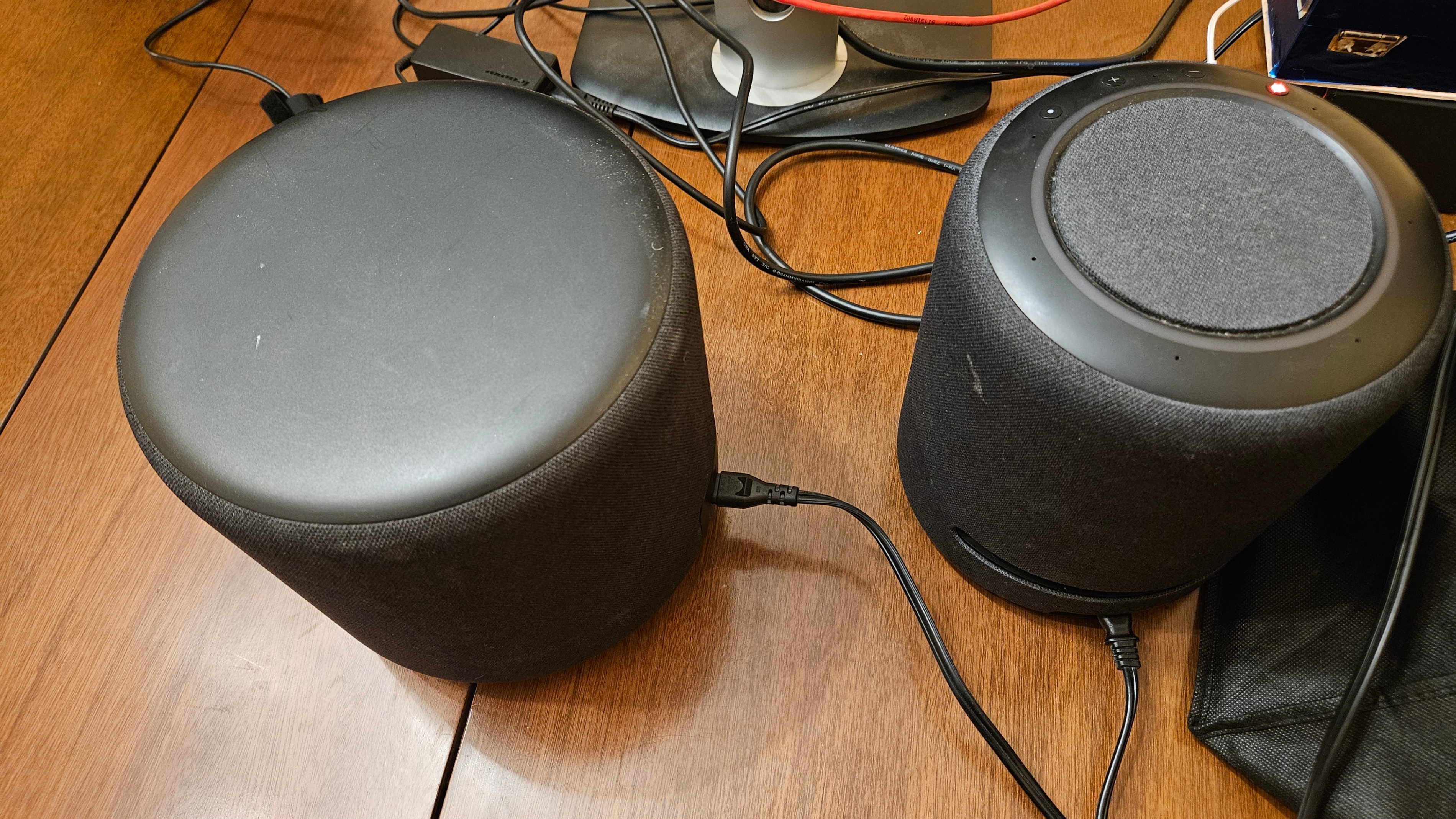 Amazon Echo Sub - photo 2