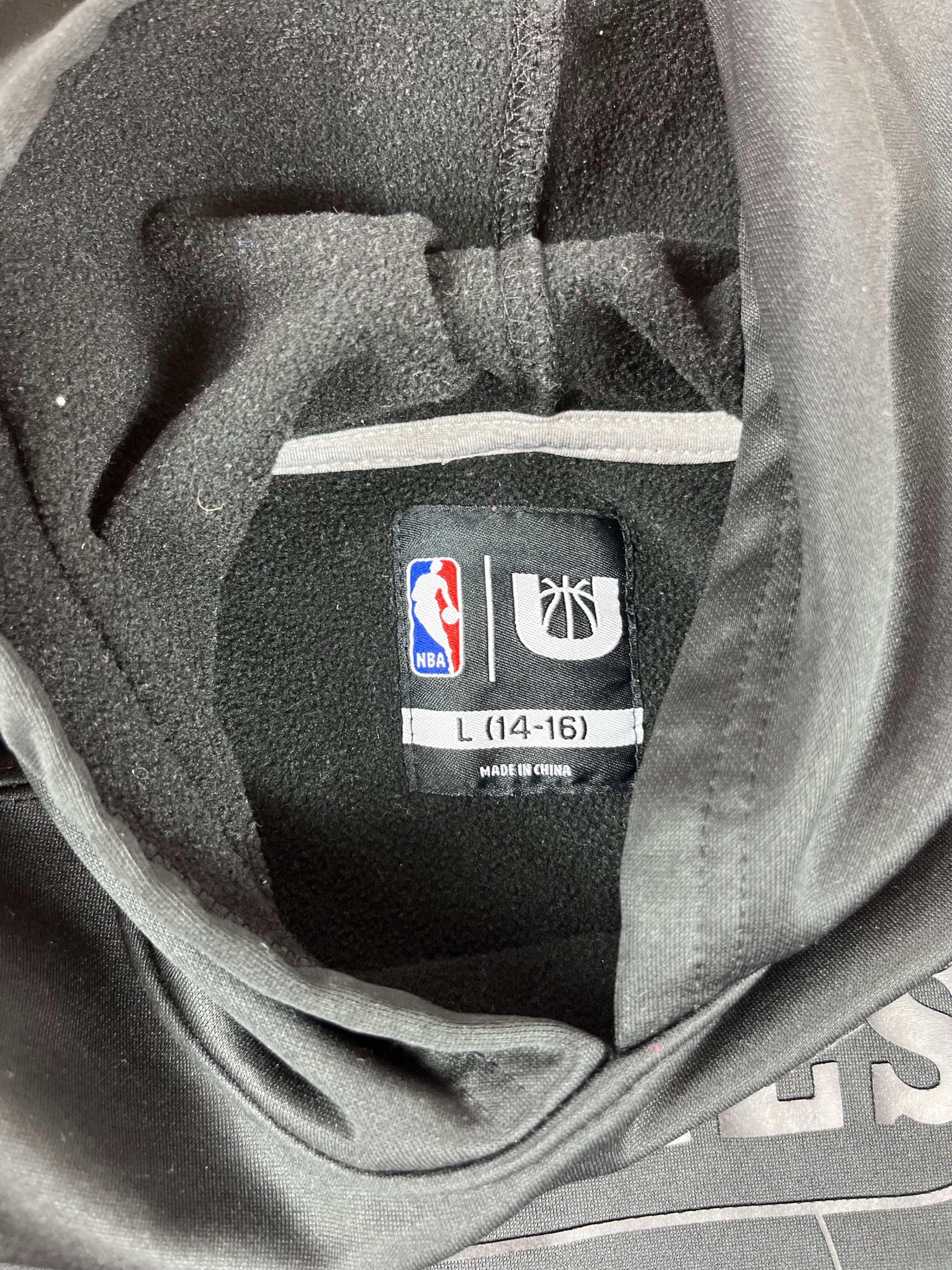 Chicago Bulls NBA Hoodie - Size L (14-16) - photo 4