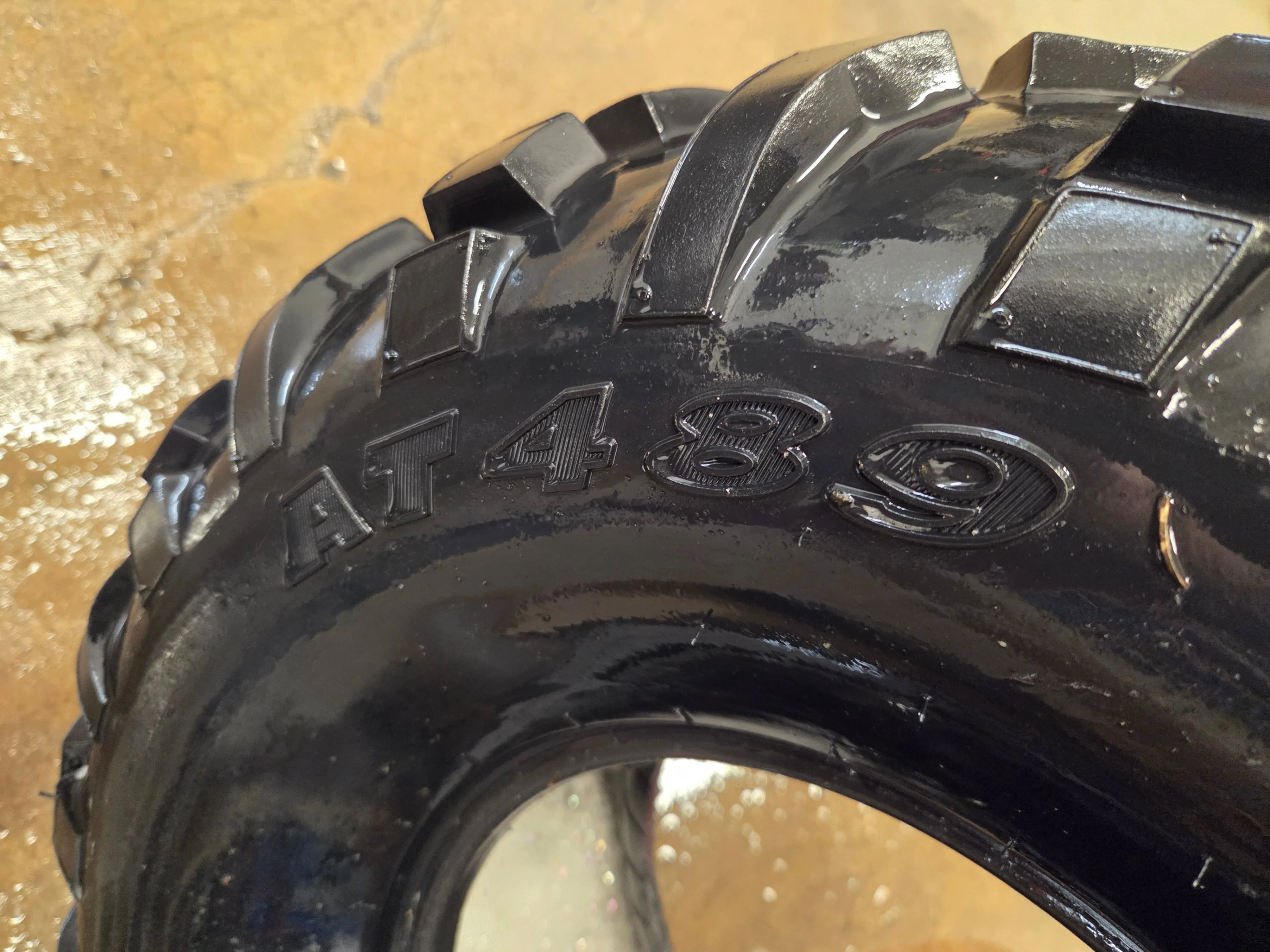 BRAND NEW! TITAN ATV TIRE AT489 23X7-10 , TUBELESS - photo 4