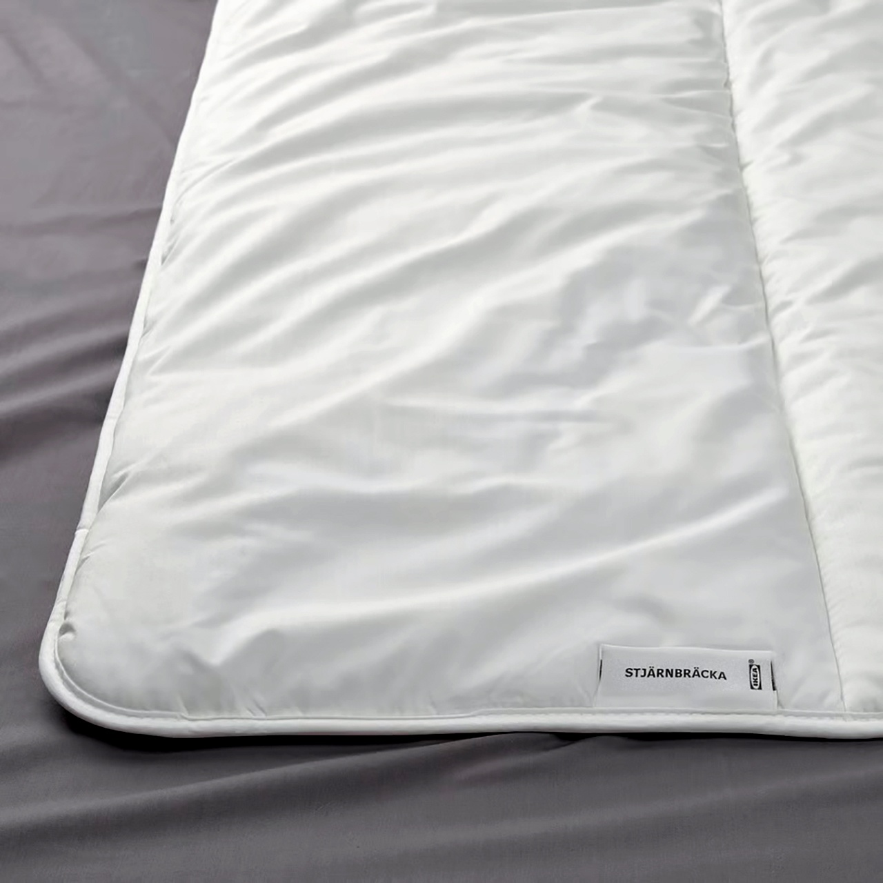 IKEA STJÄRNBRÄCKA Extra Warm King Duvet - Like New!