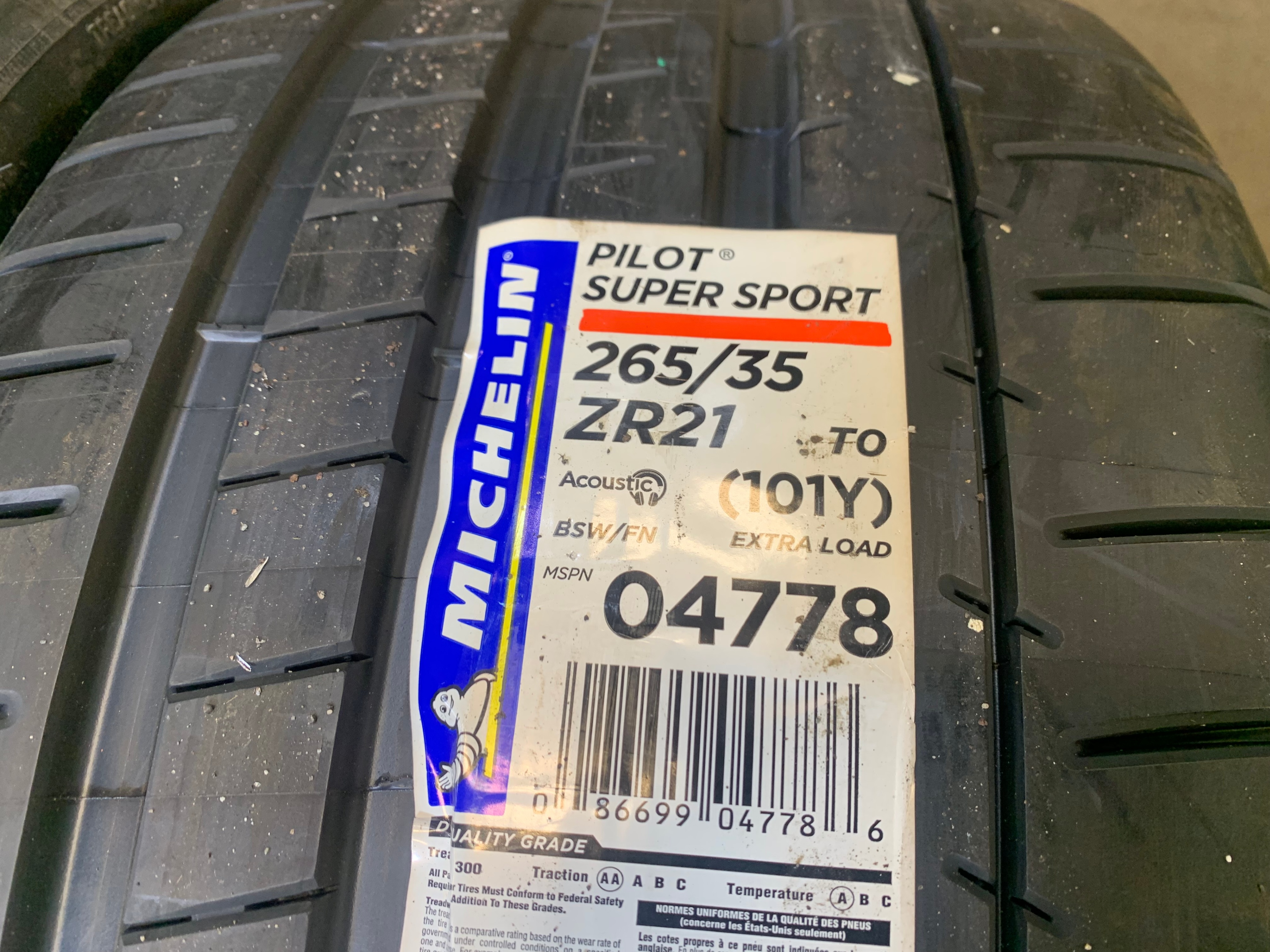 PAIR of 265/35/21 Michelin Pilot Super Sport TO B New w Stickers - photo 4