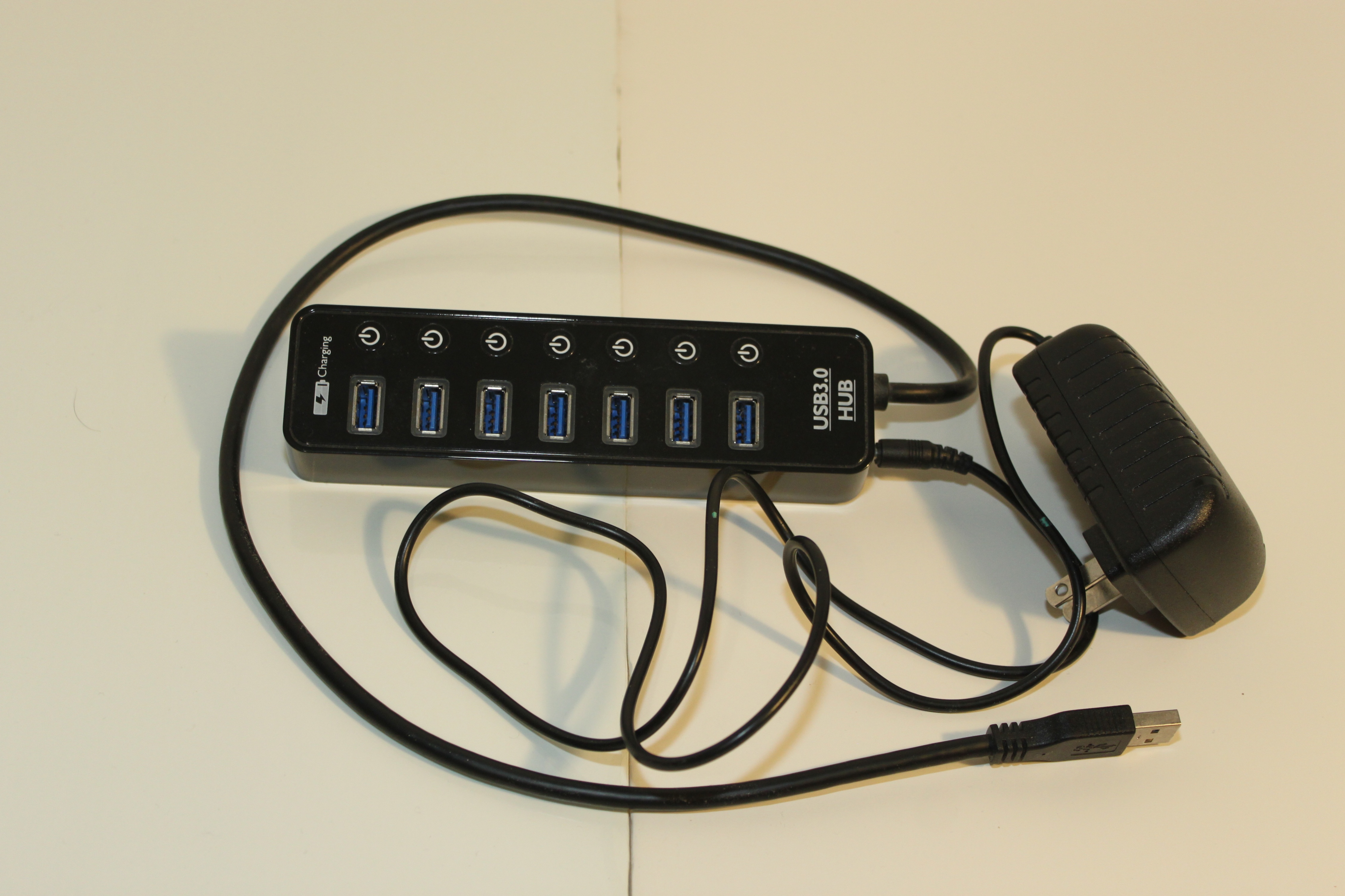 USB 3.0 Hub, 7 + 1 ports