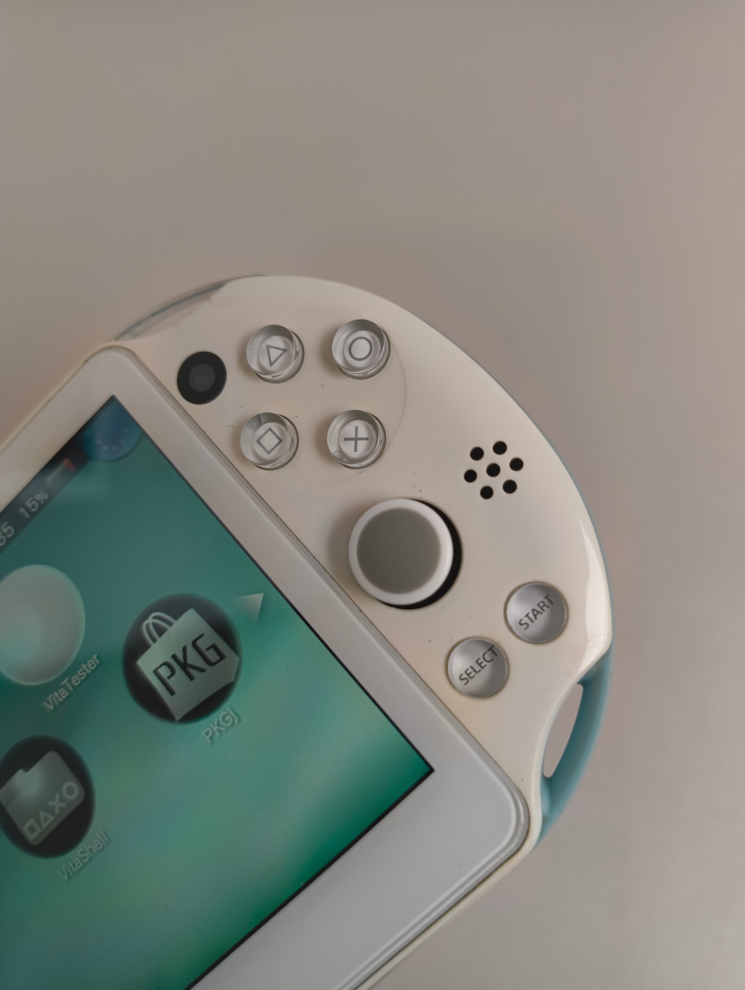 PSVita2000 modded - photo 5