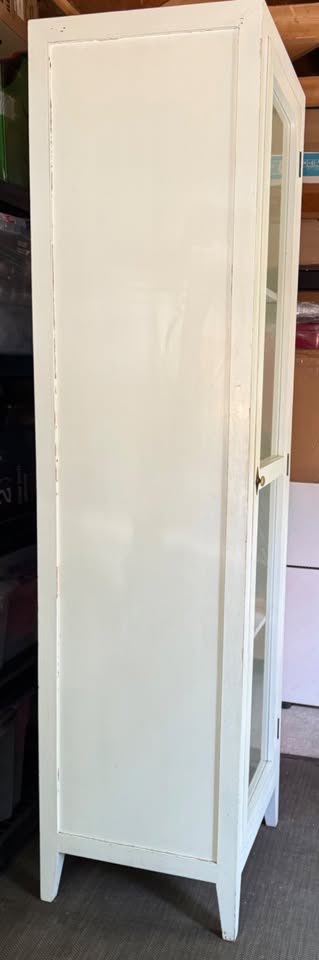 White Display Cabinet - photo 2