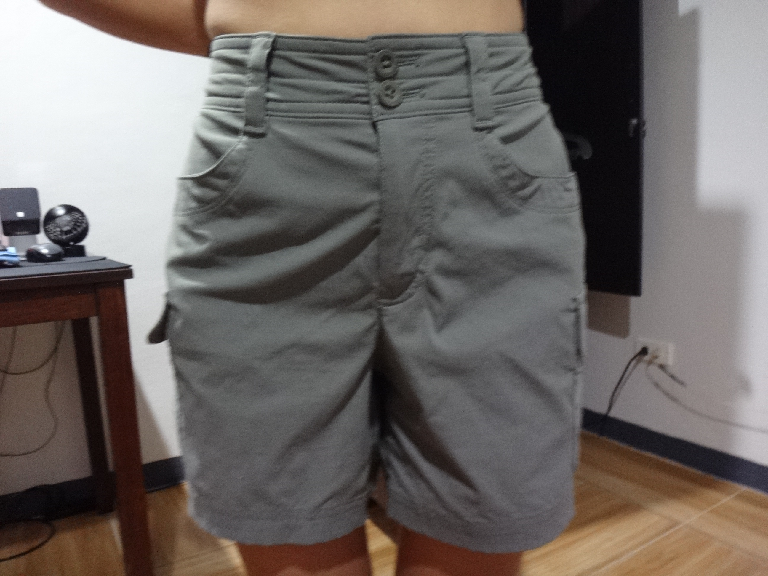 ✅👍🆕Eddie Bauer Girls Womens Ladies Size 4 Green Cargo Shorts
