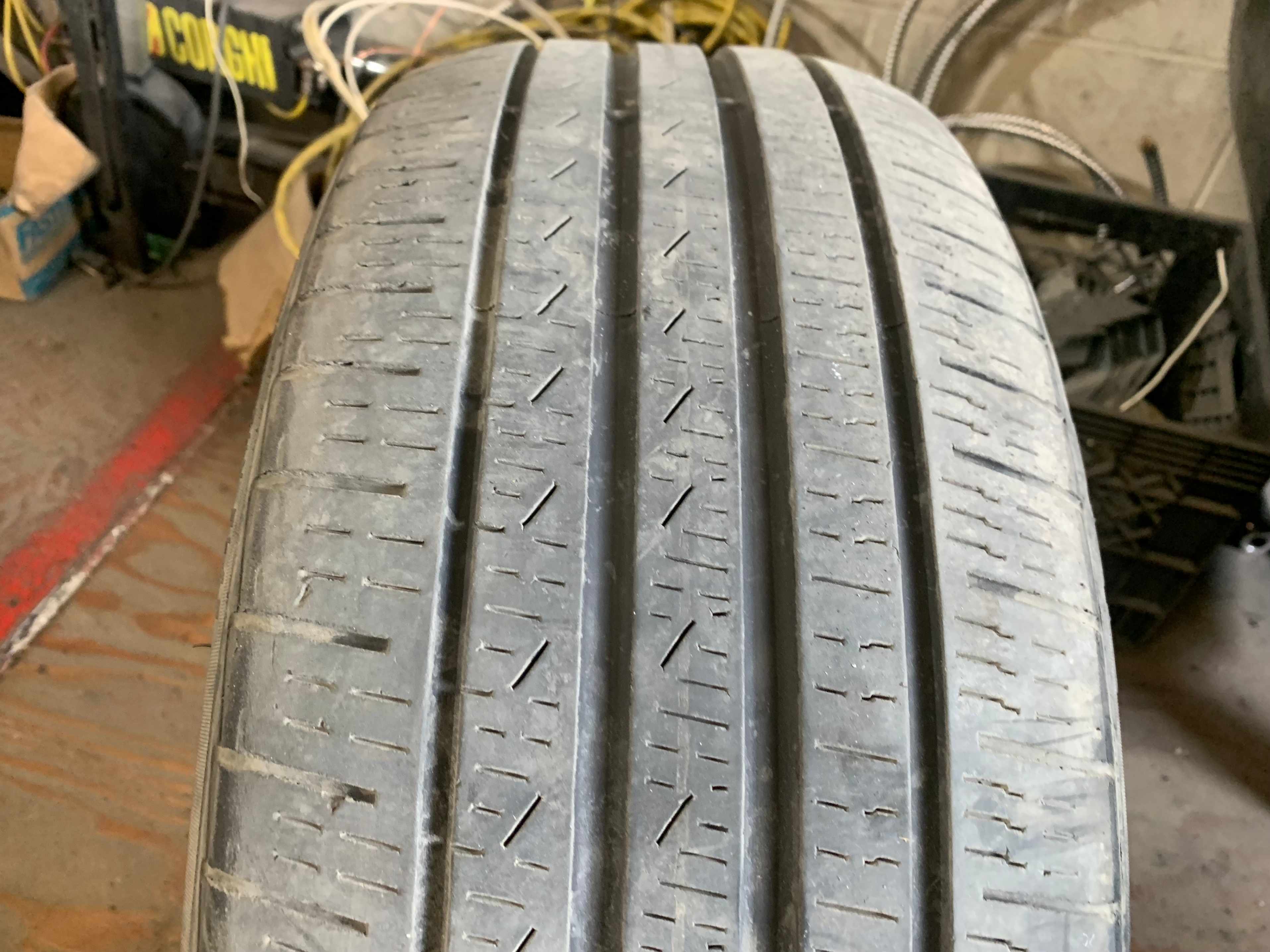 1 X single 225/45/18 Pirelli P7 Cinturato A/S RFT with 50% tread - photo 3