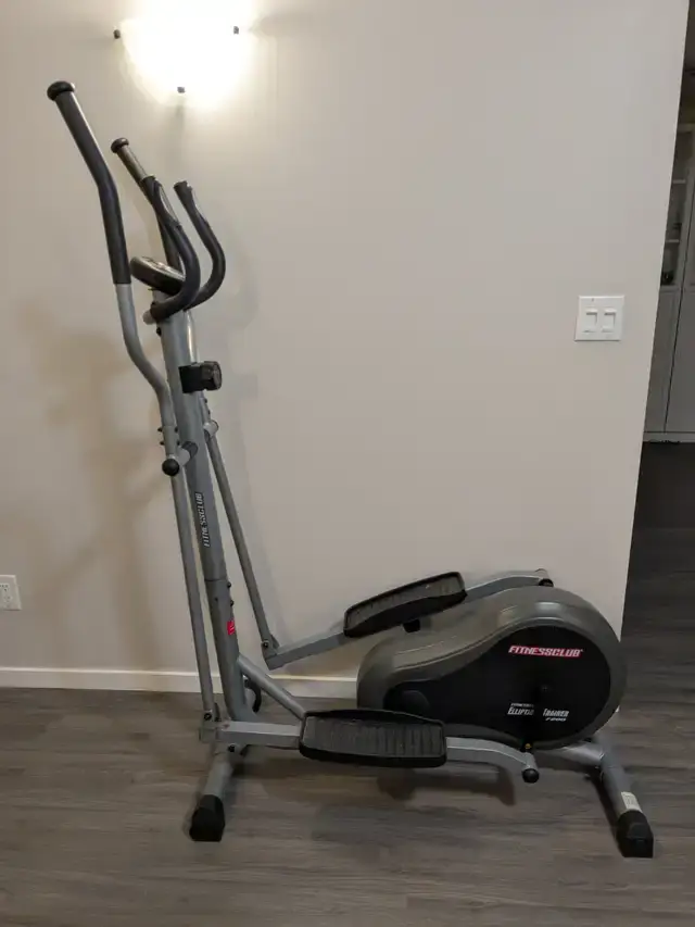 Fitness Club Elliptical Trainer