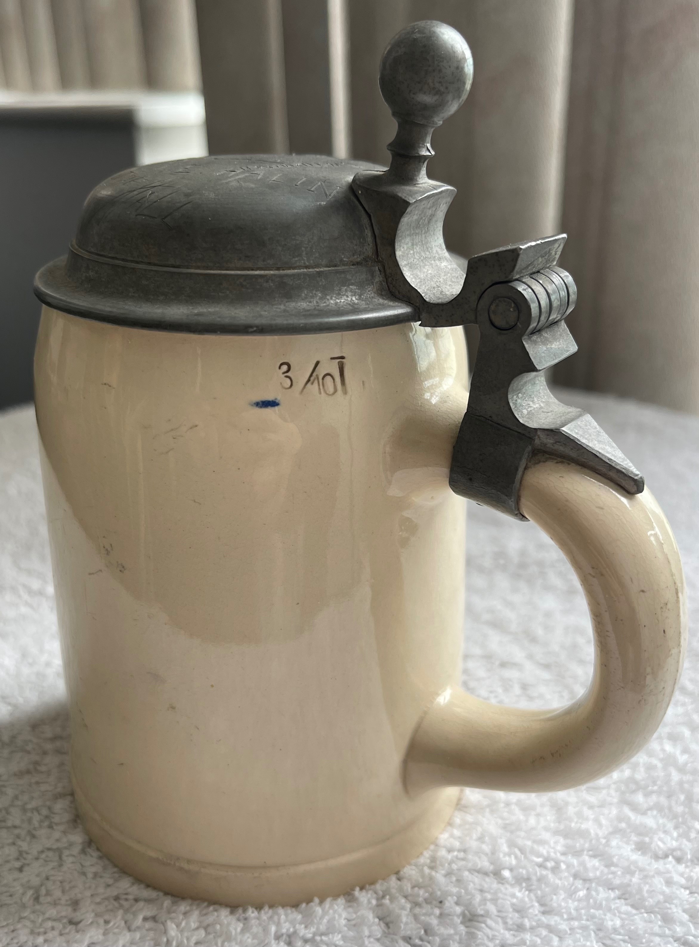 1930 Mettlach Beer Stein — Signed Lid (Top & Bottom) - photo 3