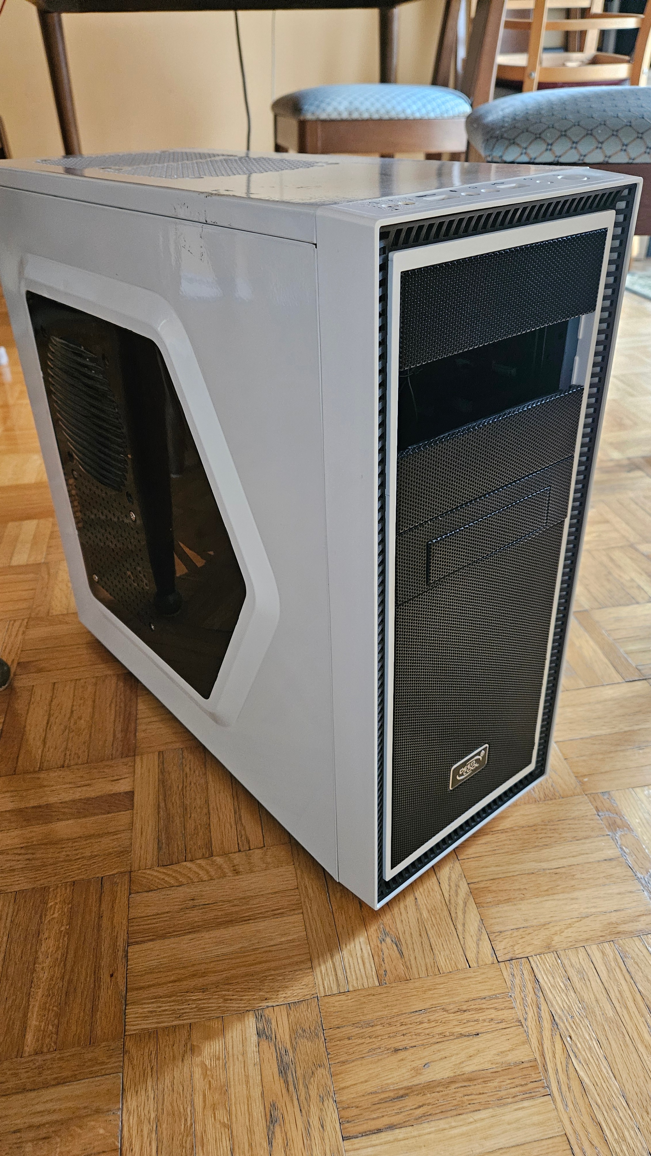 Custom PC i7, 24 GB ram
