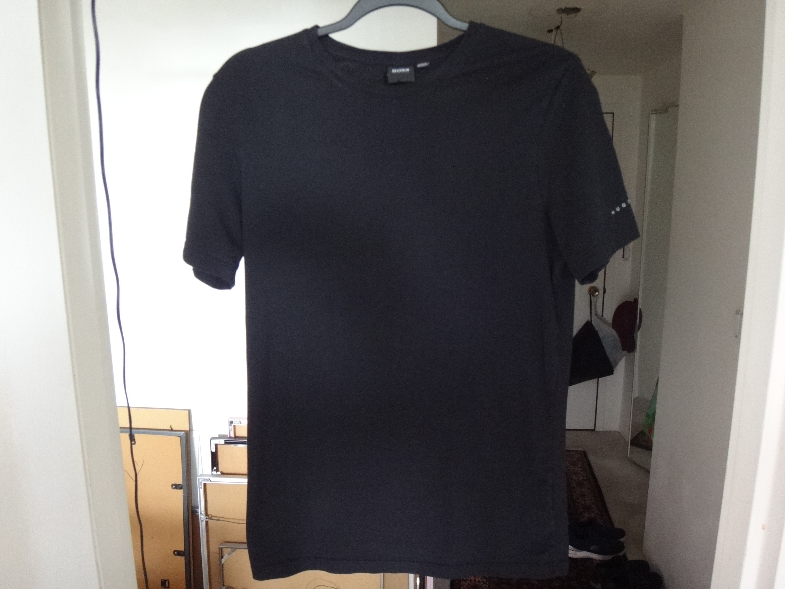 ✅👍🆕HUGO BOSS Men's Medium Black T-Shirt - photo 3