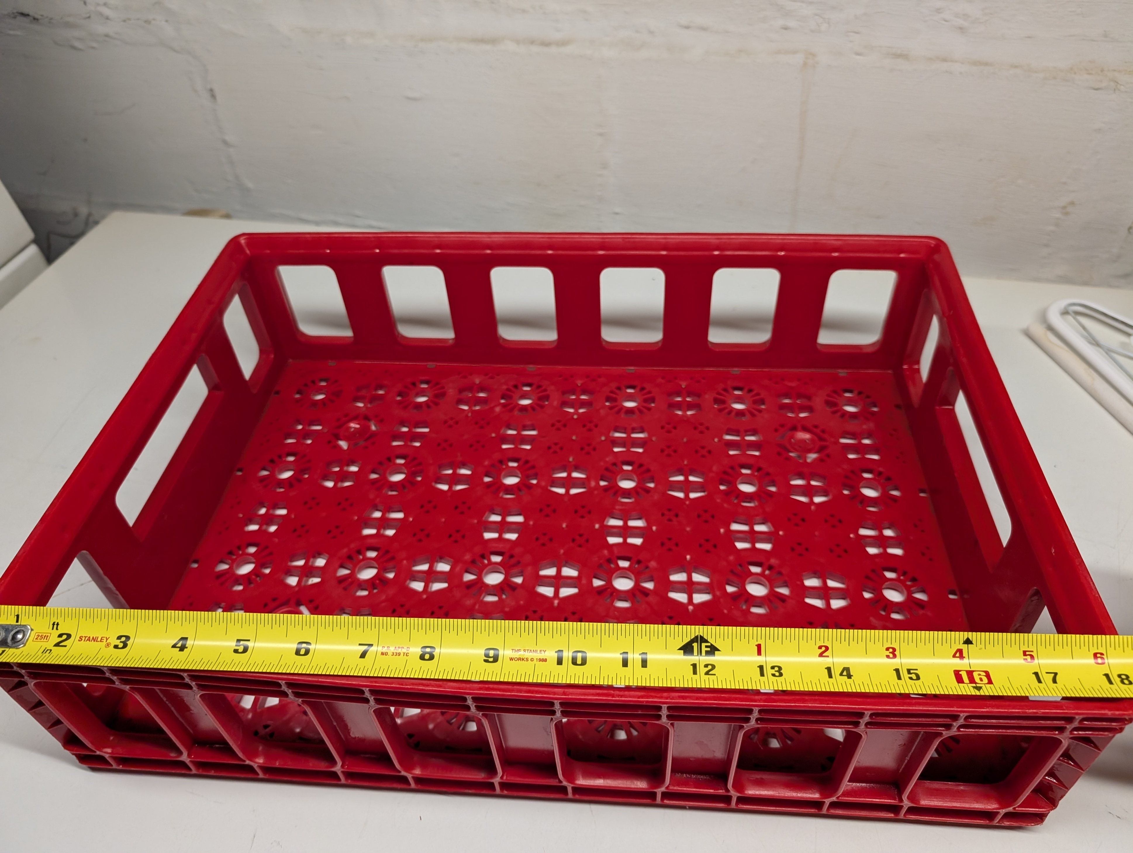 🥤📦Classic red Coca-Cola stackable plastic crate/rack!🥤📦 - photo 3