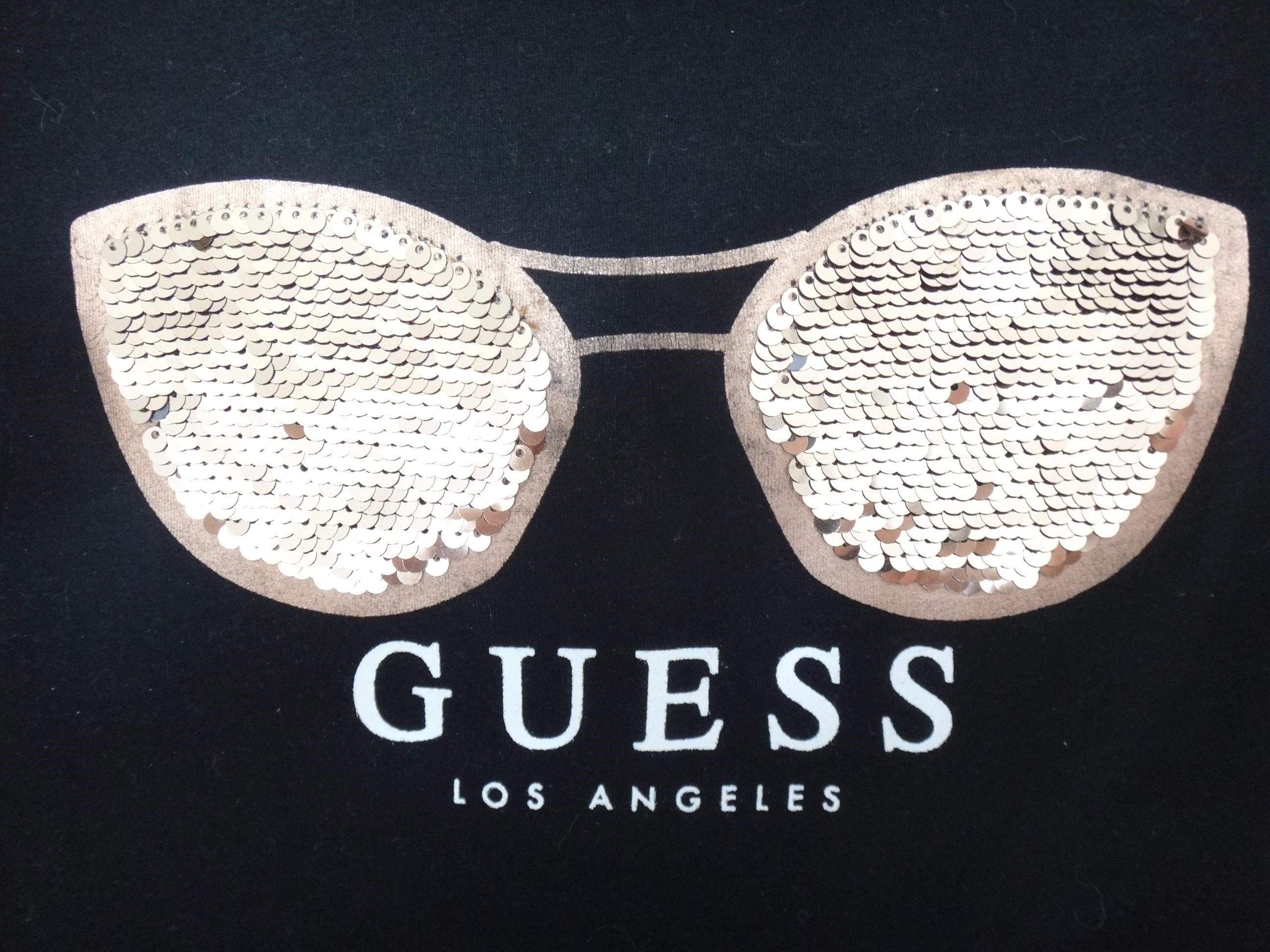 ✅♻️GUESS Medium Golden Sequins Sunglasses Pattern T-Shirt - photo 4