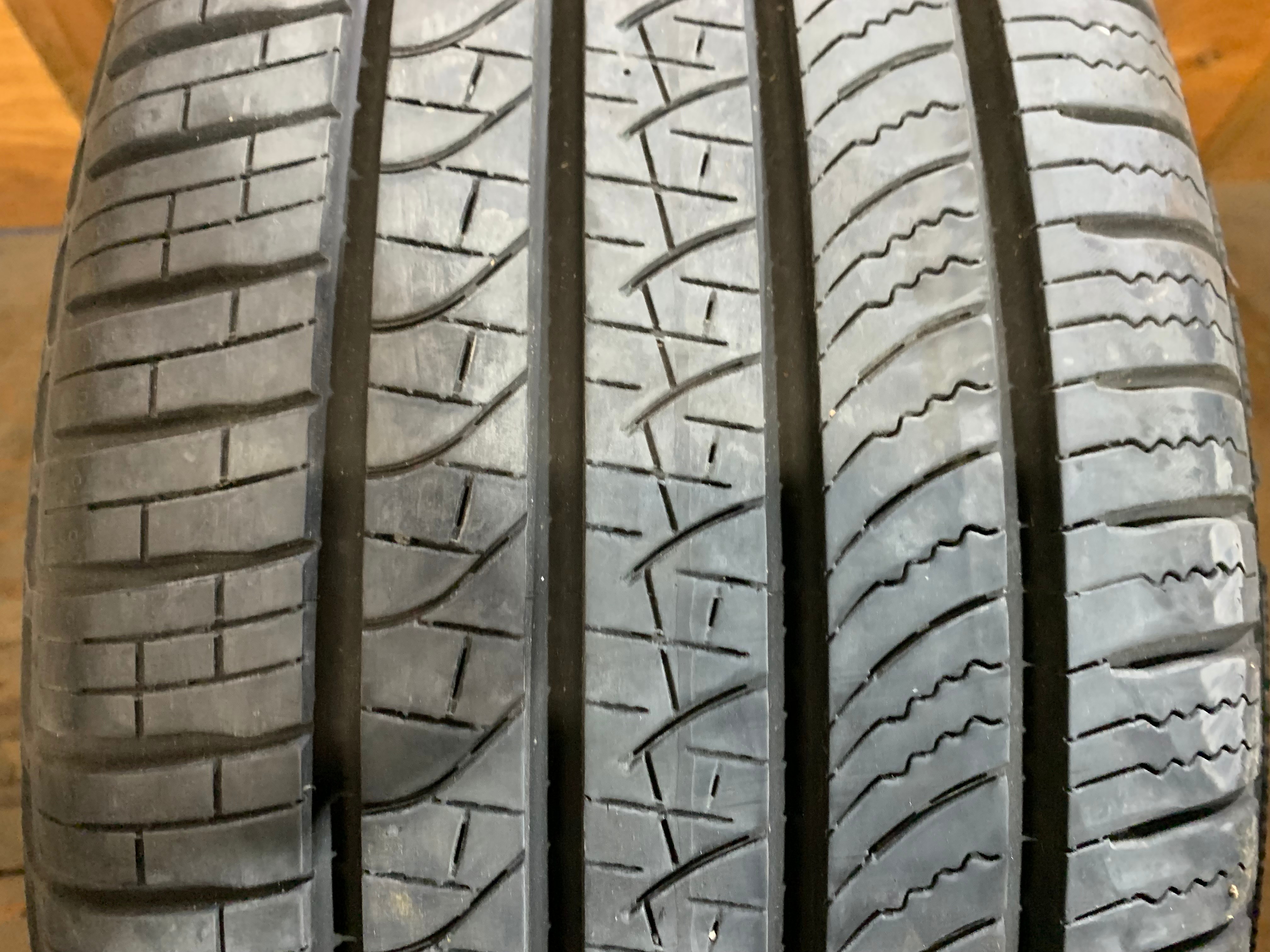1 x single 255/50/20 M+S Pirelli scorpion zero A/S LR 80% tread - photo 2